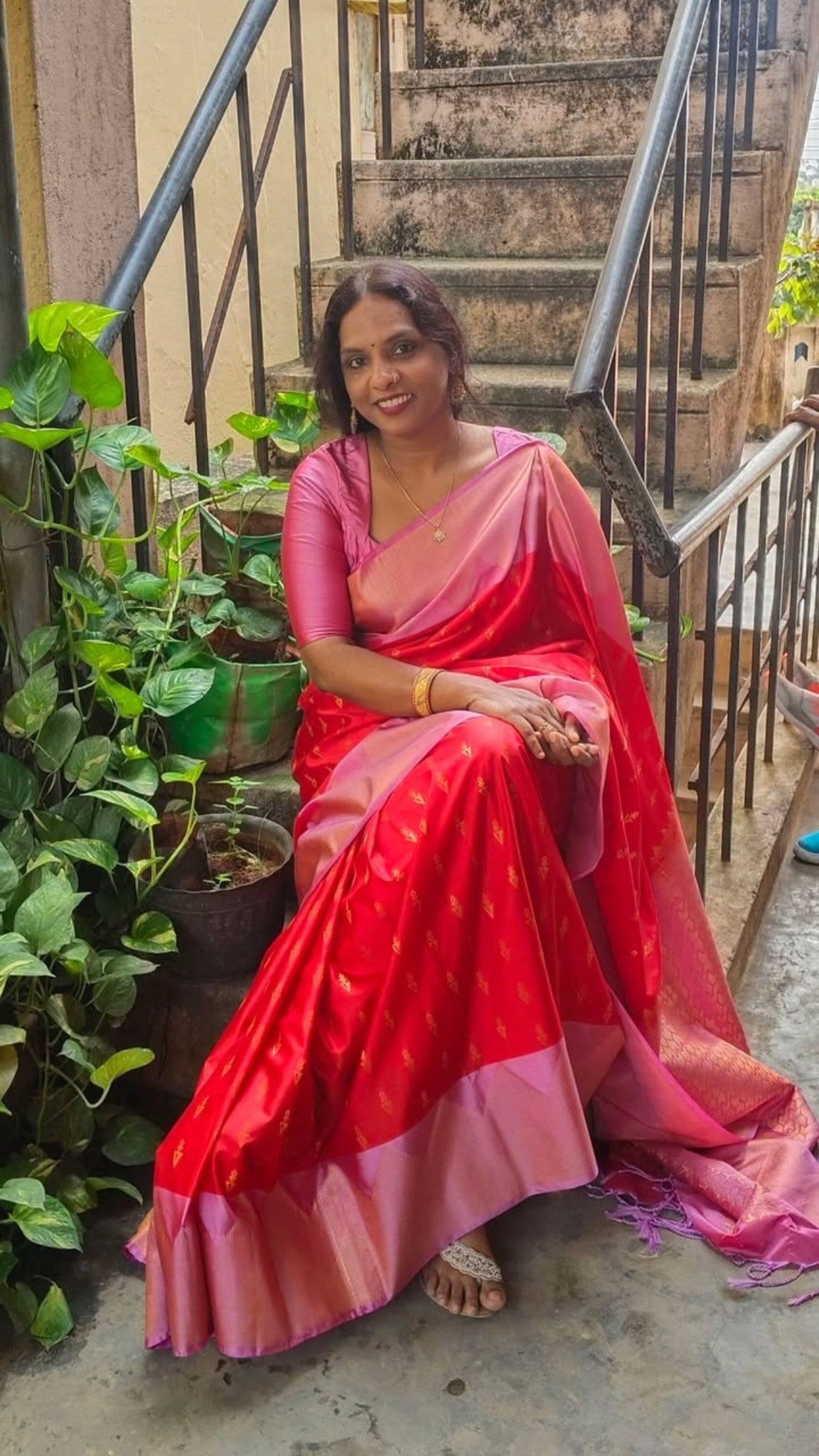 Your style completes our saree — thank you for sharing this beautif...