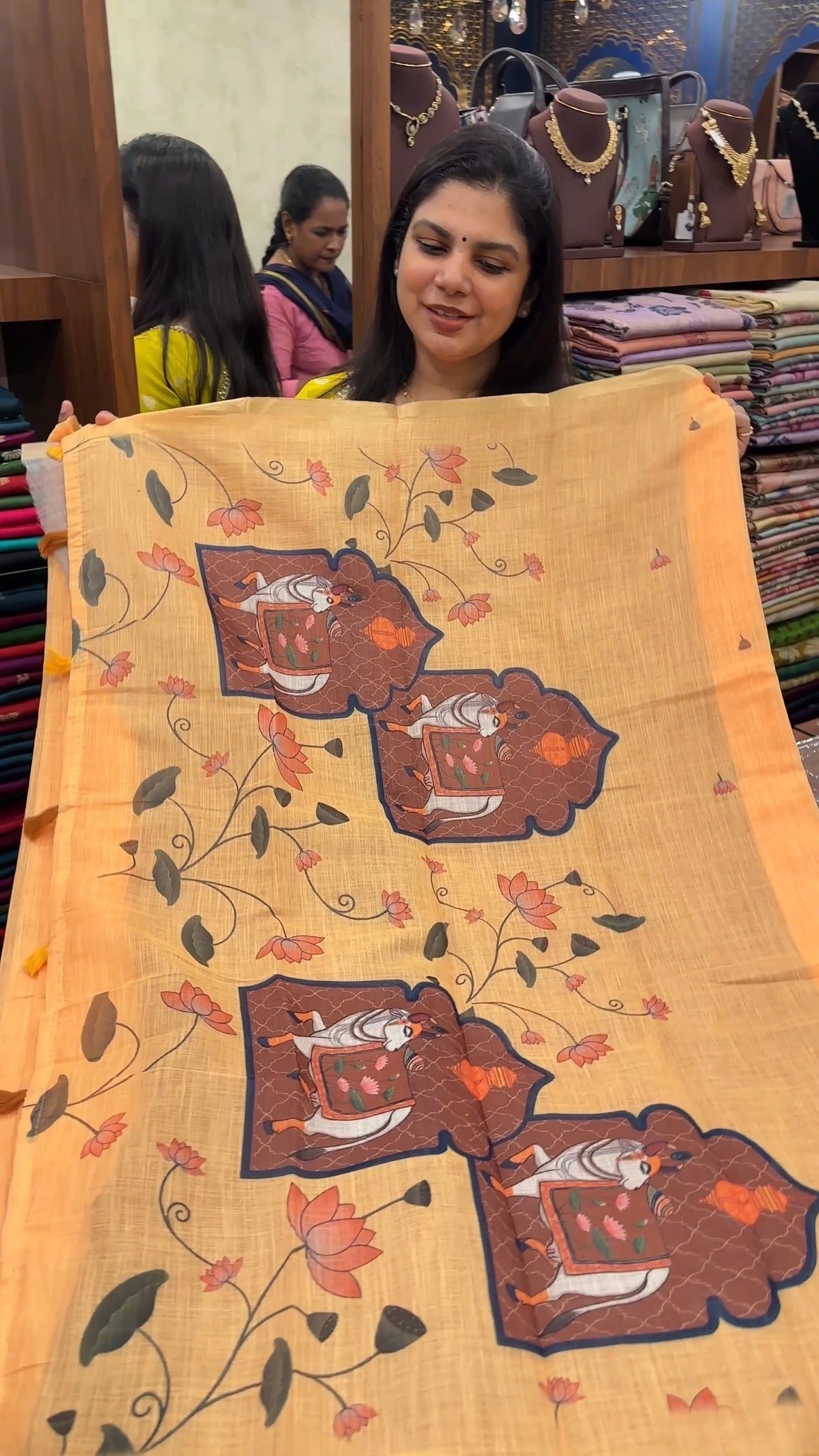 Chanderi Cotton saree | TTDS2702
Sale Price @ Rs. 700/-
Regular Pr...