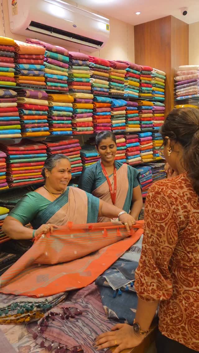 #fun #fun#sareelove #sareeindia #reelsinstagram #sareefashion #reel...