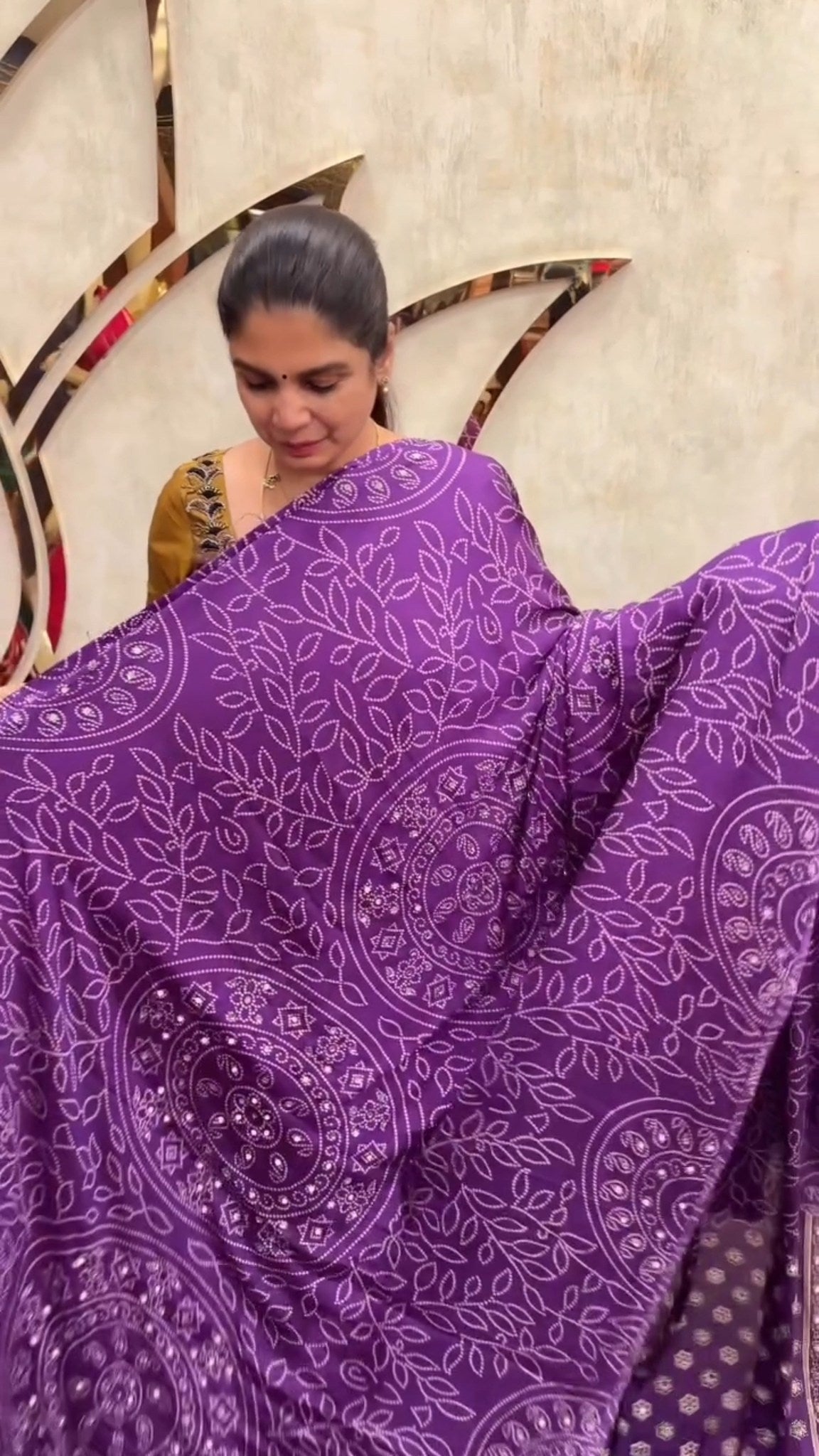 Bandhini Printed Crepe Saree
Product Code - TTDS2599
Sale Price ...