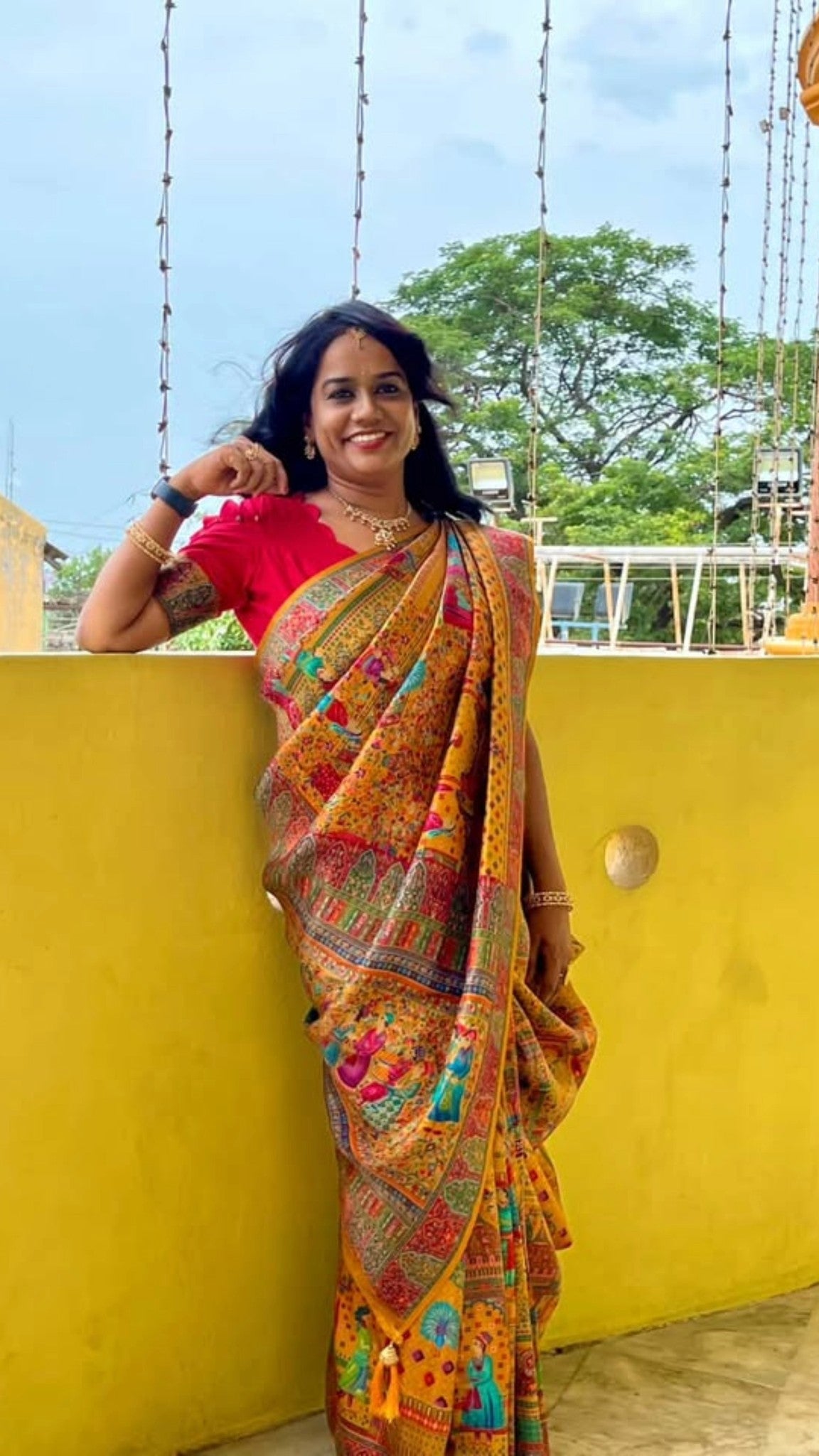 Thanks a lot for sharing your beautiful styling with us ✨