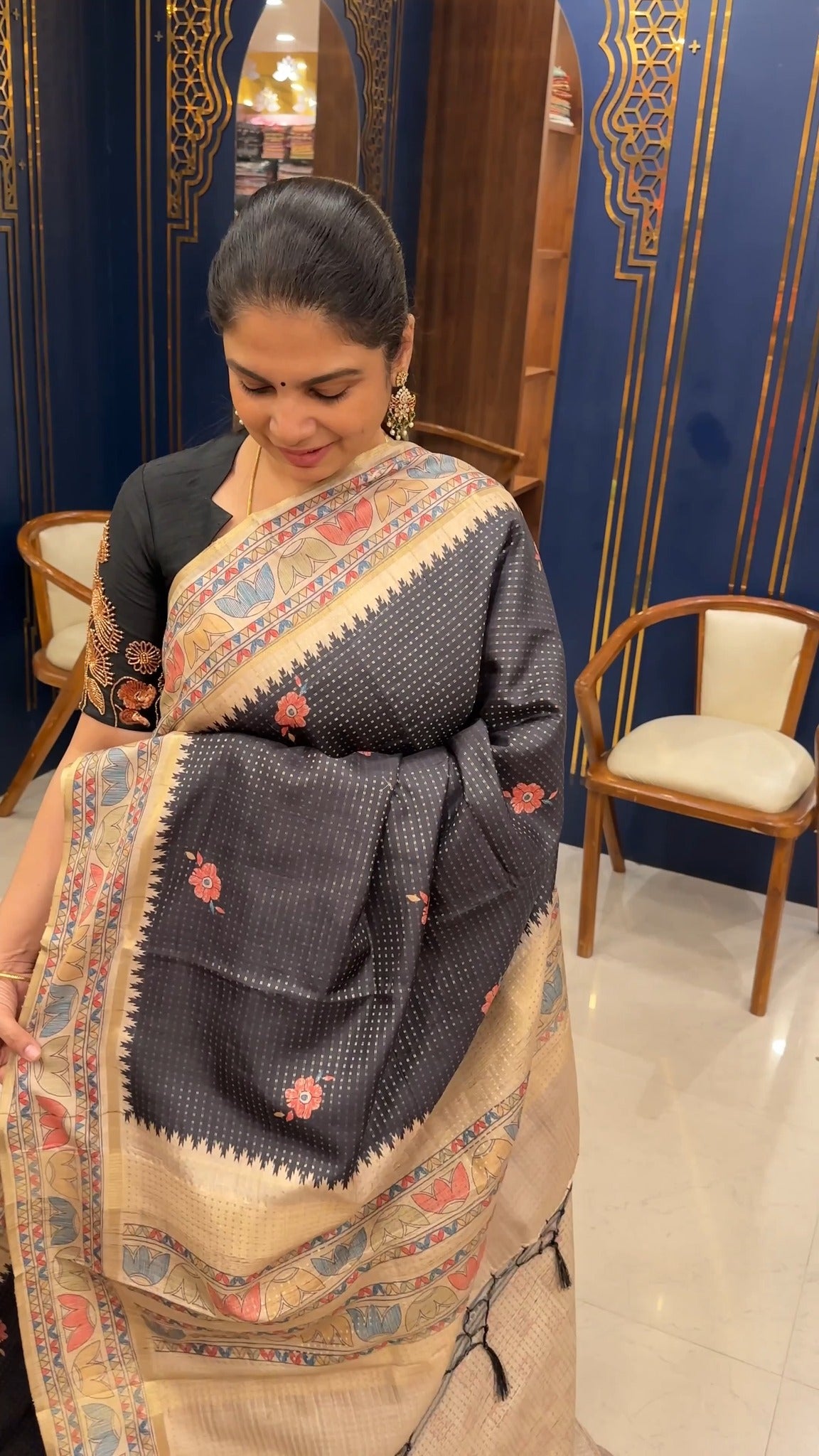 Chappa silk saree collection
Elegant chappa silk saree featuring g...