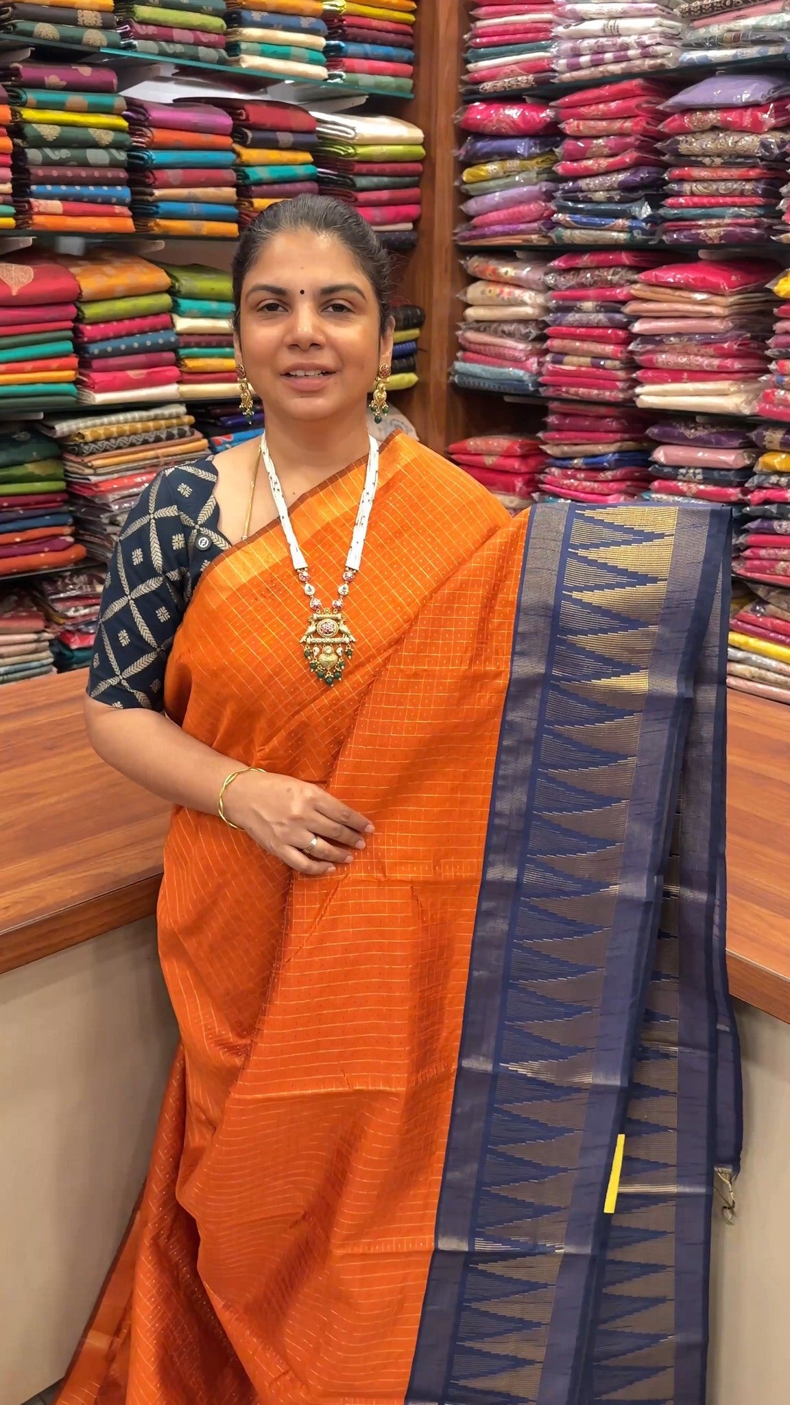 Raw Silk Saree | TTDS2989
A beautiful blend of tradition and elega...