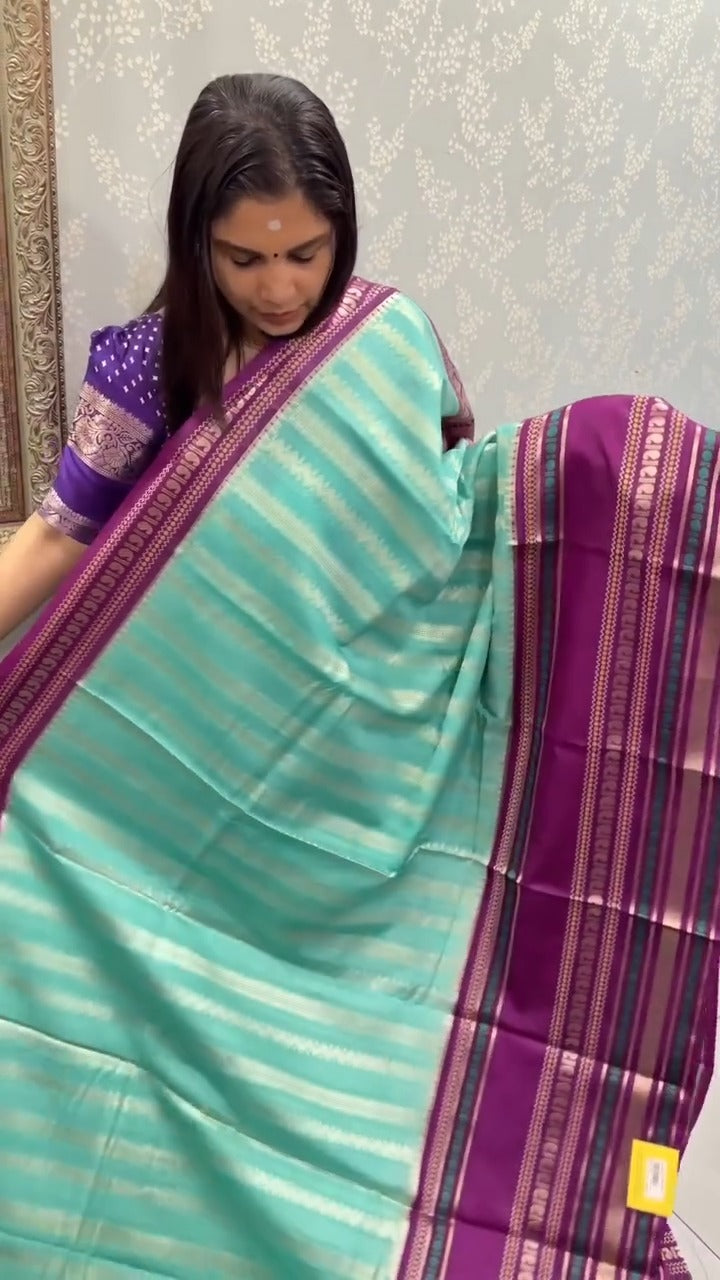 ✨ Gadwal Grace — TTDS1167 ✨
🌸 Lightweight & breathable
🌟 Exquis...