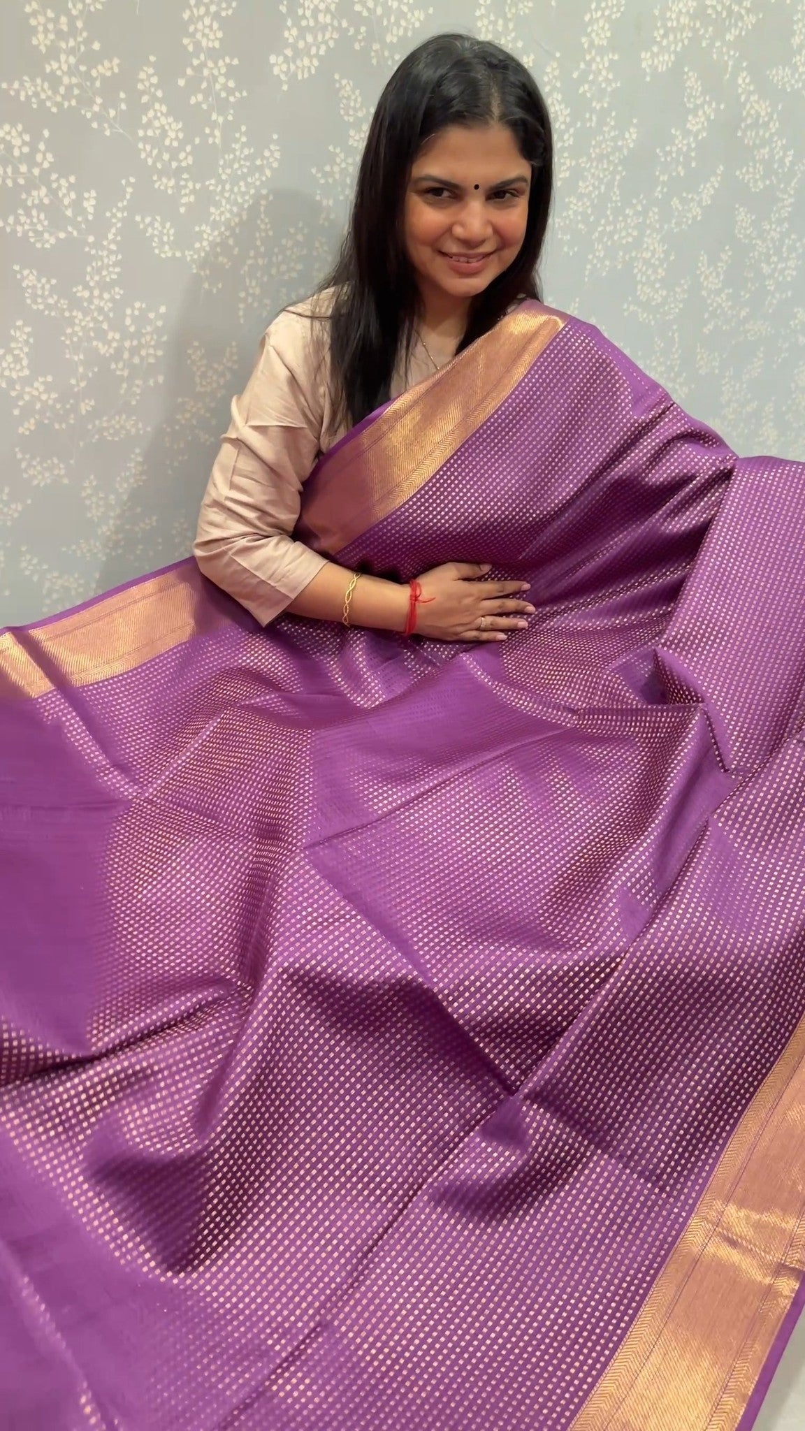 ✨ Baswada Cotton Sarees ✨
Soft. Breathable. Timeless. 🤍
Our beau...
