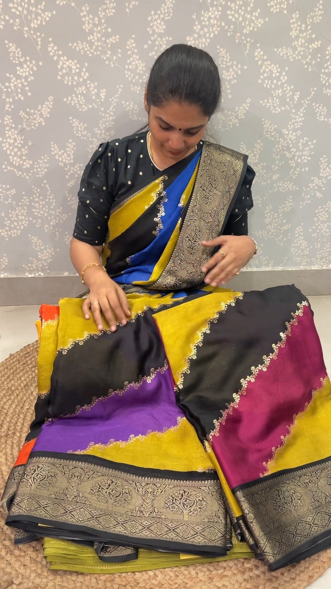 ✨ Georgette Saree with Leheriya Pattern ✨
Product Code: TTDS2966
...