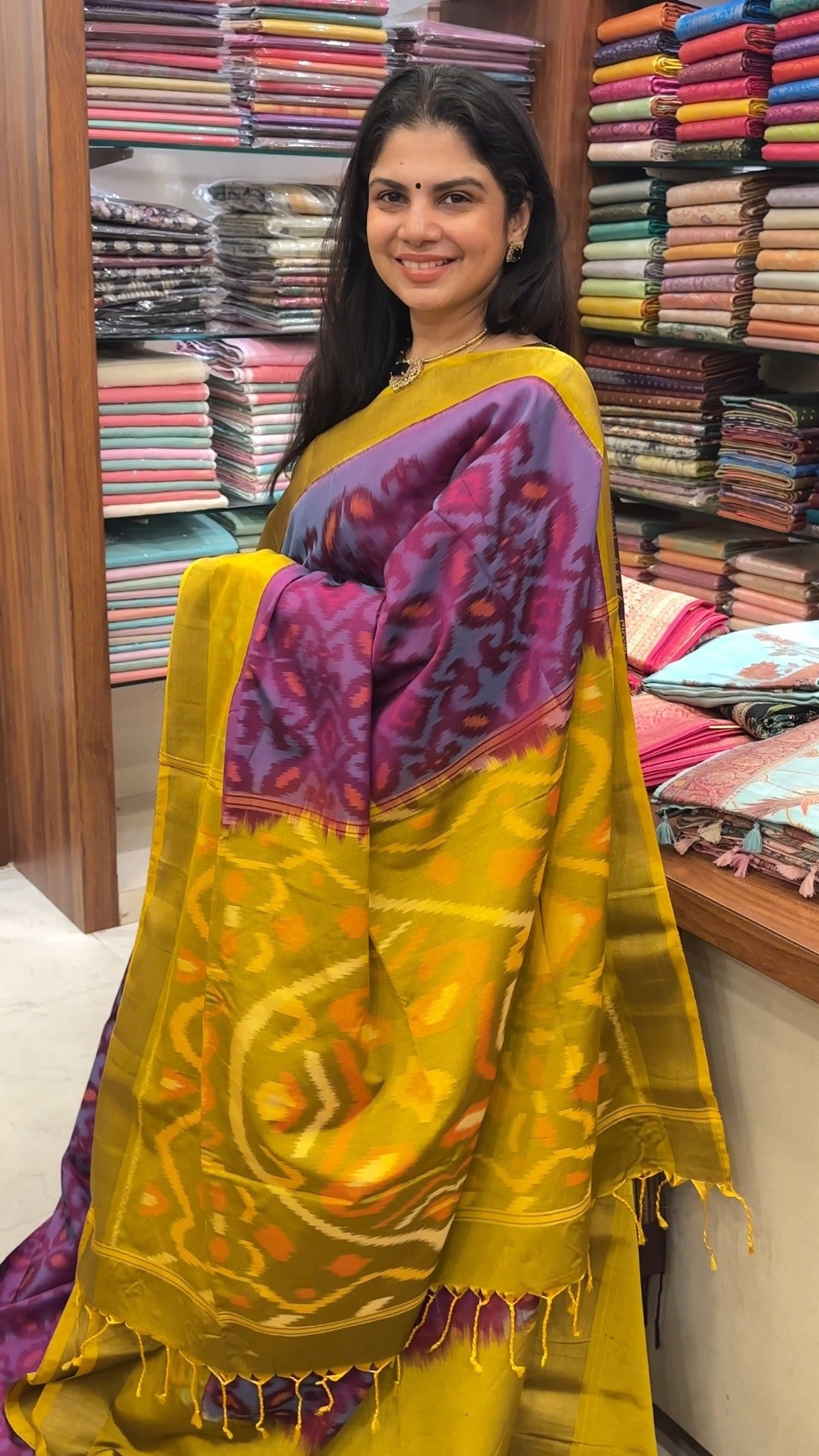 Pochampally Silk Saree Collections
a Pochampally silk saree is a b...
