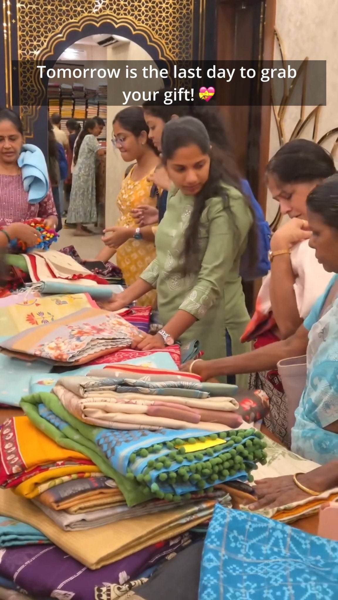 🌸 Women’s Day Special at Temple The Designer Studio 🌸
Celebrate ...