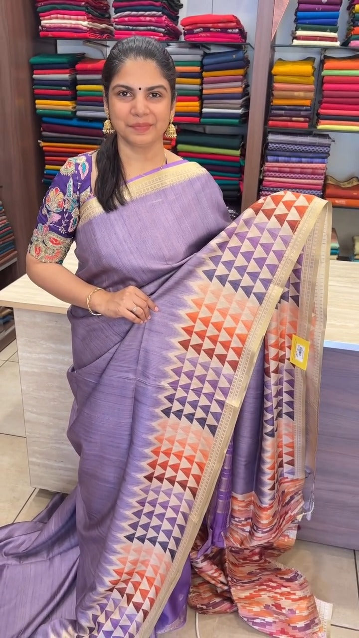 Printed Silk Saree Collections ✨
Soft, classy and perfect for ever...