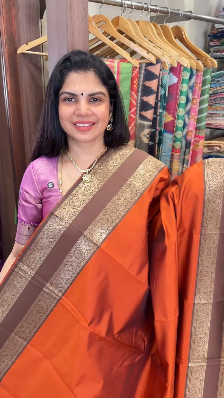 ✨ Semi Silk Saree | TTDS2977 ✨
Grace meets elegance with this beau...