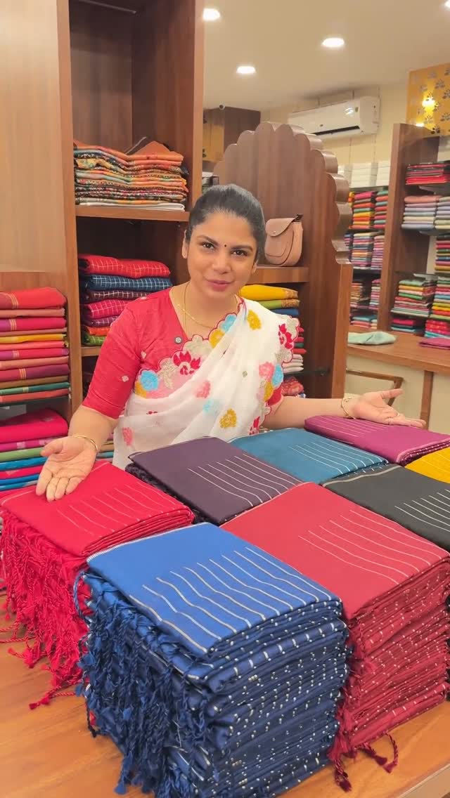 Saree Code - TTDS2900
Saree Name - Handloom Matka Silk Saree
Blou...