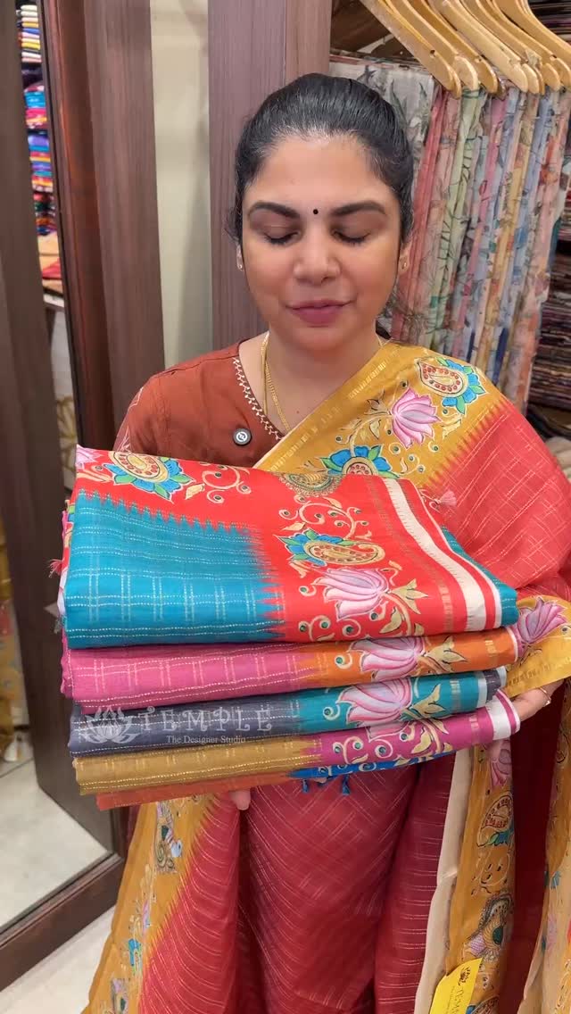 Saree Code - TTDS3112
Saree Name - Handloom Matka Silk Saree
Blou...