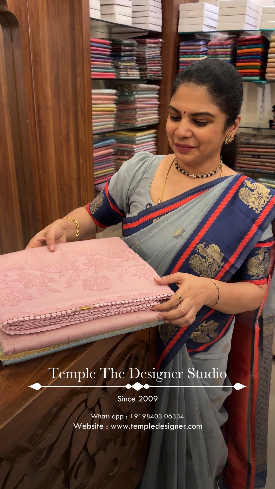 Saree Name - Handloom Matka Silk Saree
Blouse - Self Colour Blouse...