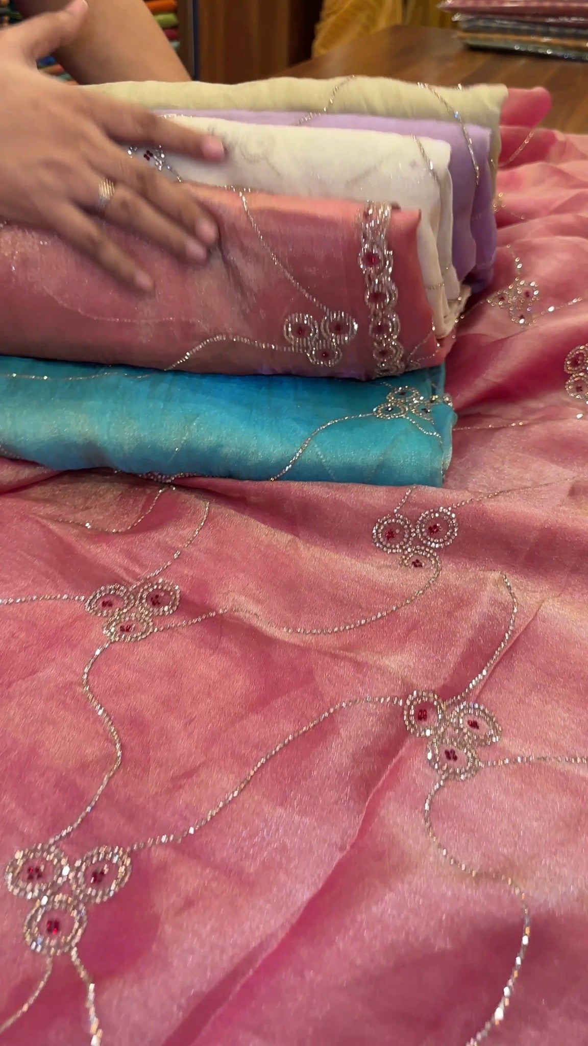 #sareelove Follow @needlenthread_store ✨
Your support means a lot t...