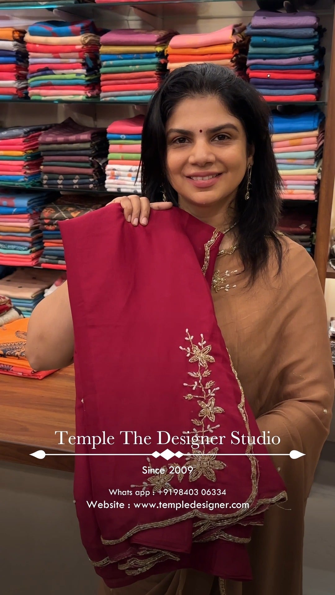 Saree Code - TTDS3370
Saree Name - Designer Saree
Blouse - Self C...