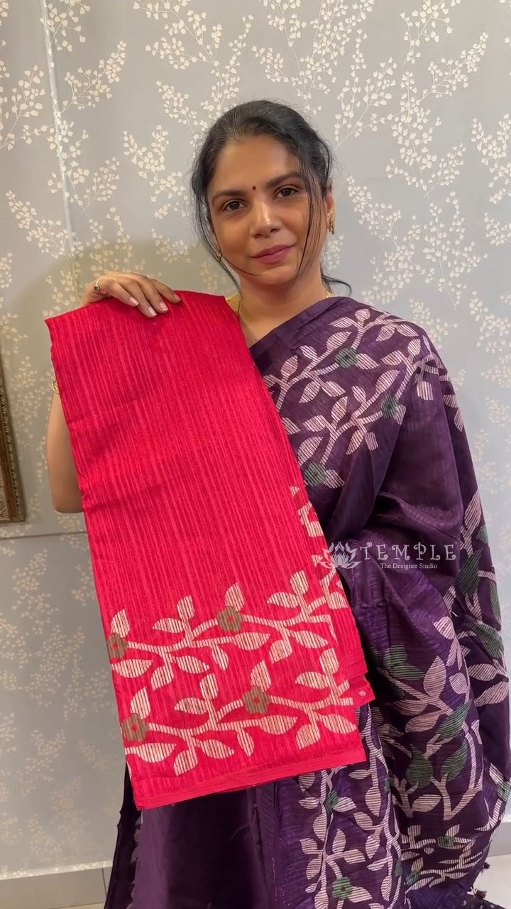 Saree Code - TTDS2266
Saree Name - Summer Loom Cotton Saree
Price...