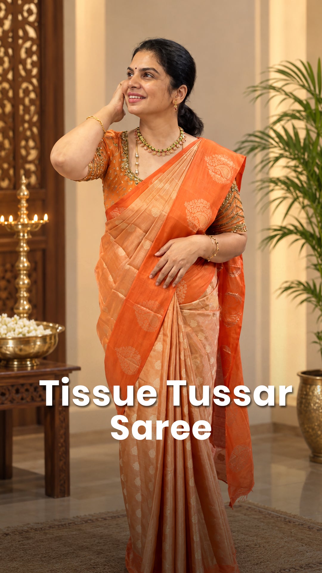 Saree Code - TTDS3483
Saree Name - Tissue Tussar Saree
Blouse - S...
