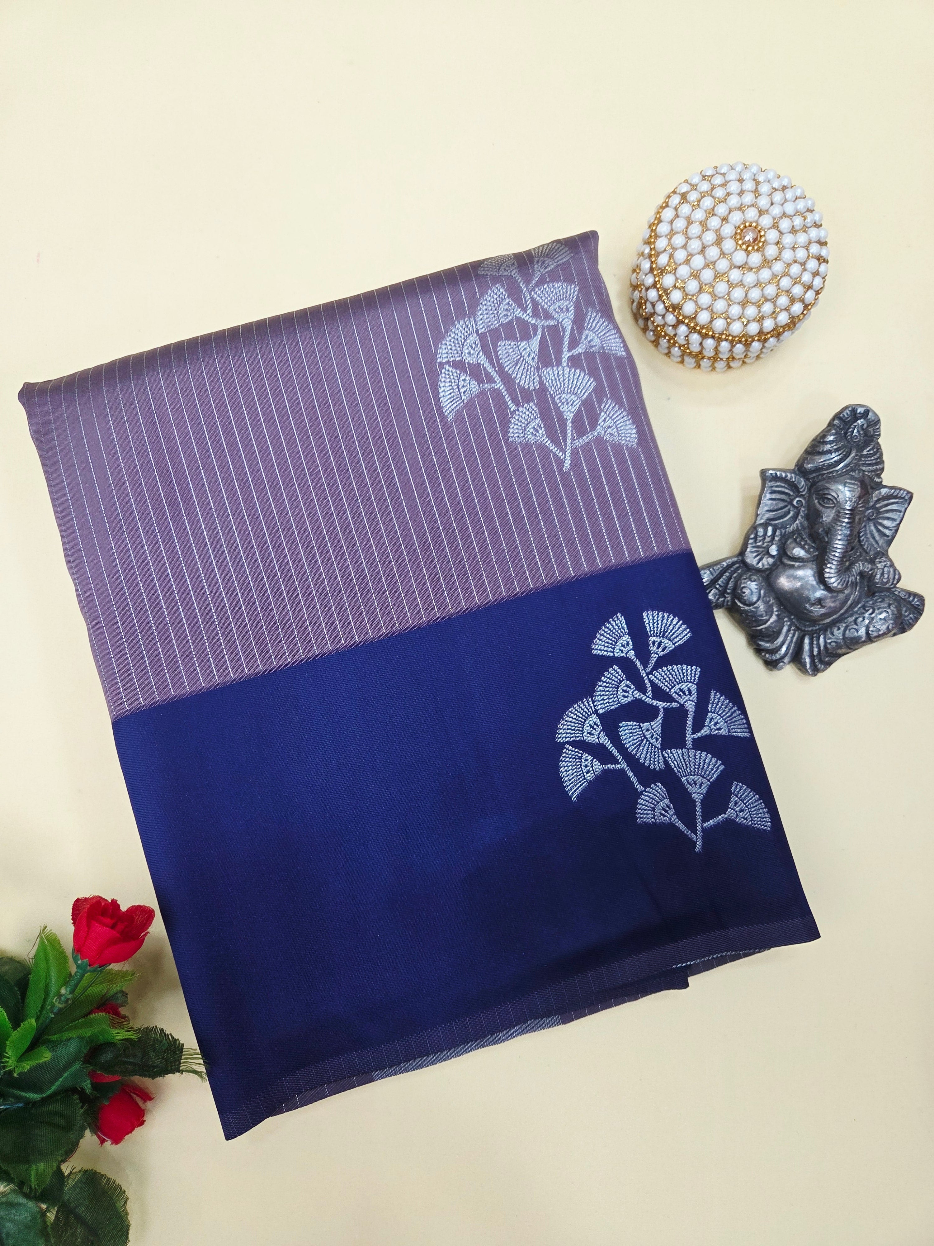 Lichi Silk Saree With Zari woven Pattern | TTDS2366