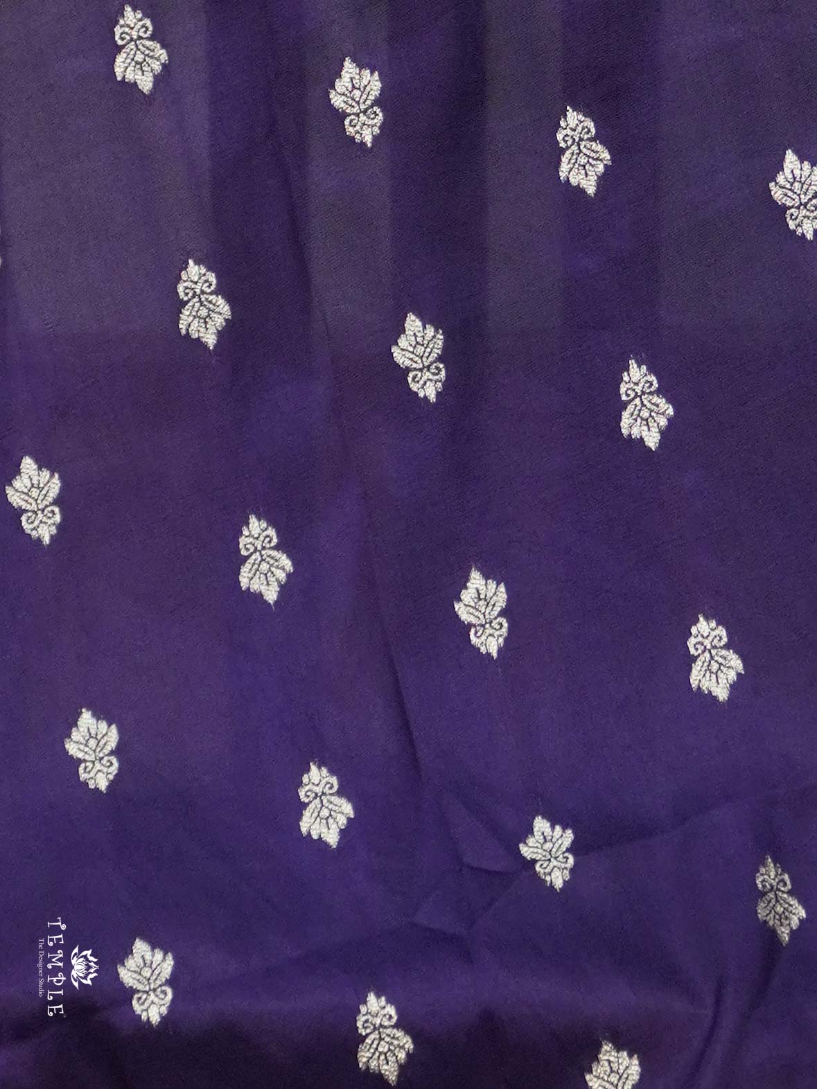 Fancy Georgette Saree With Vaira Oosi Pattern | TTDS2709