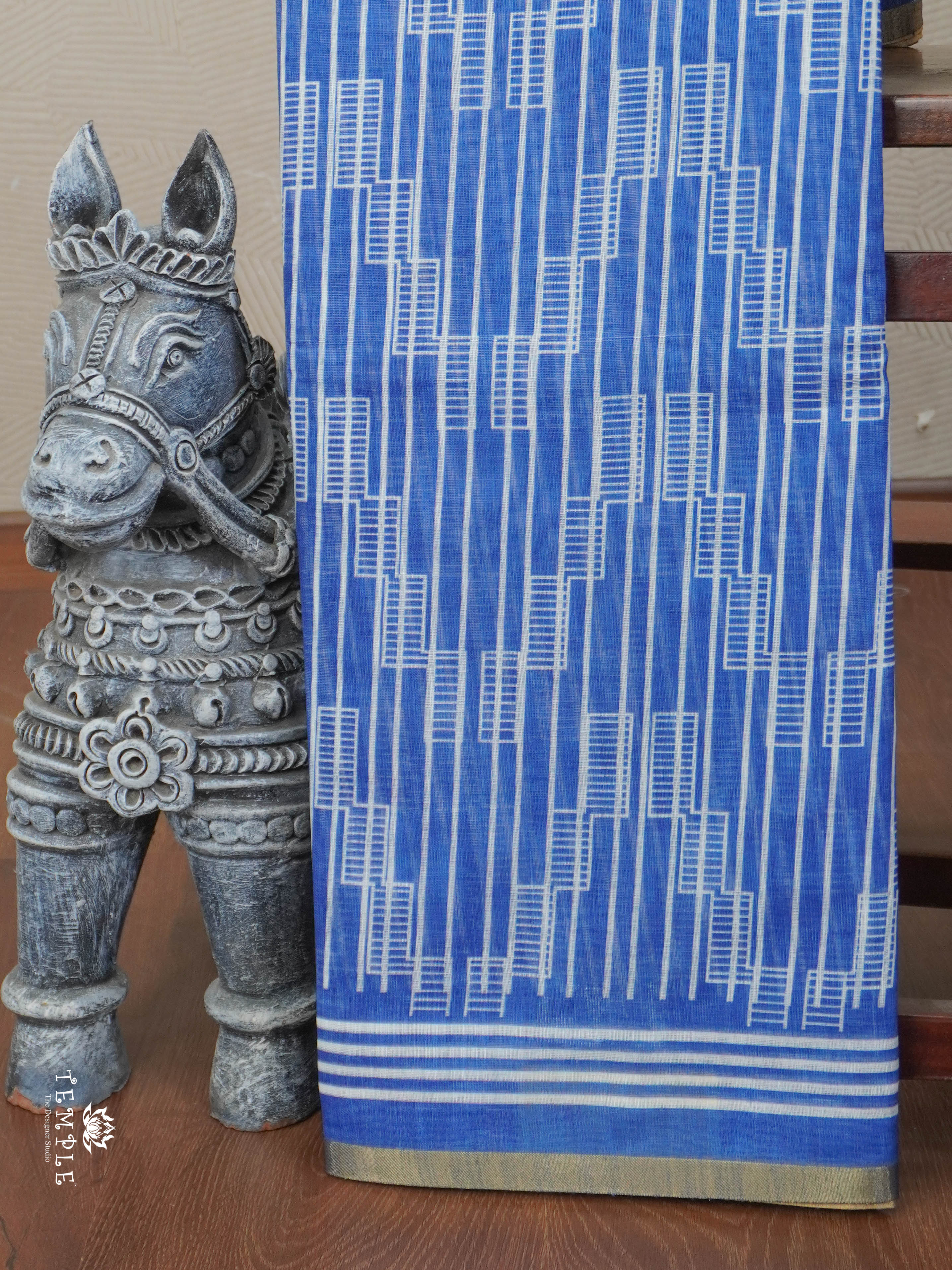 Geometrical Pattern Linen Saree | TTDS2812