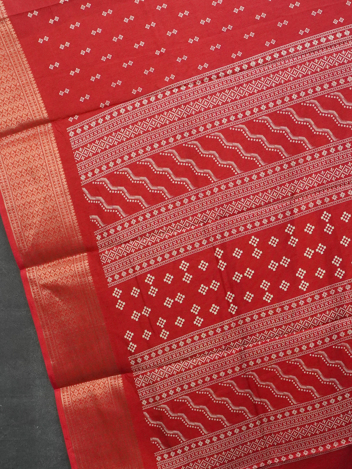 Printed Dola Saree | TTDS3667