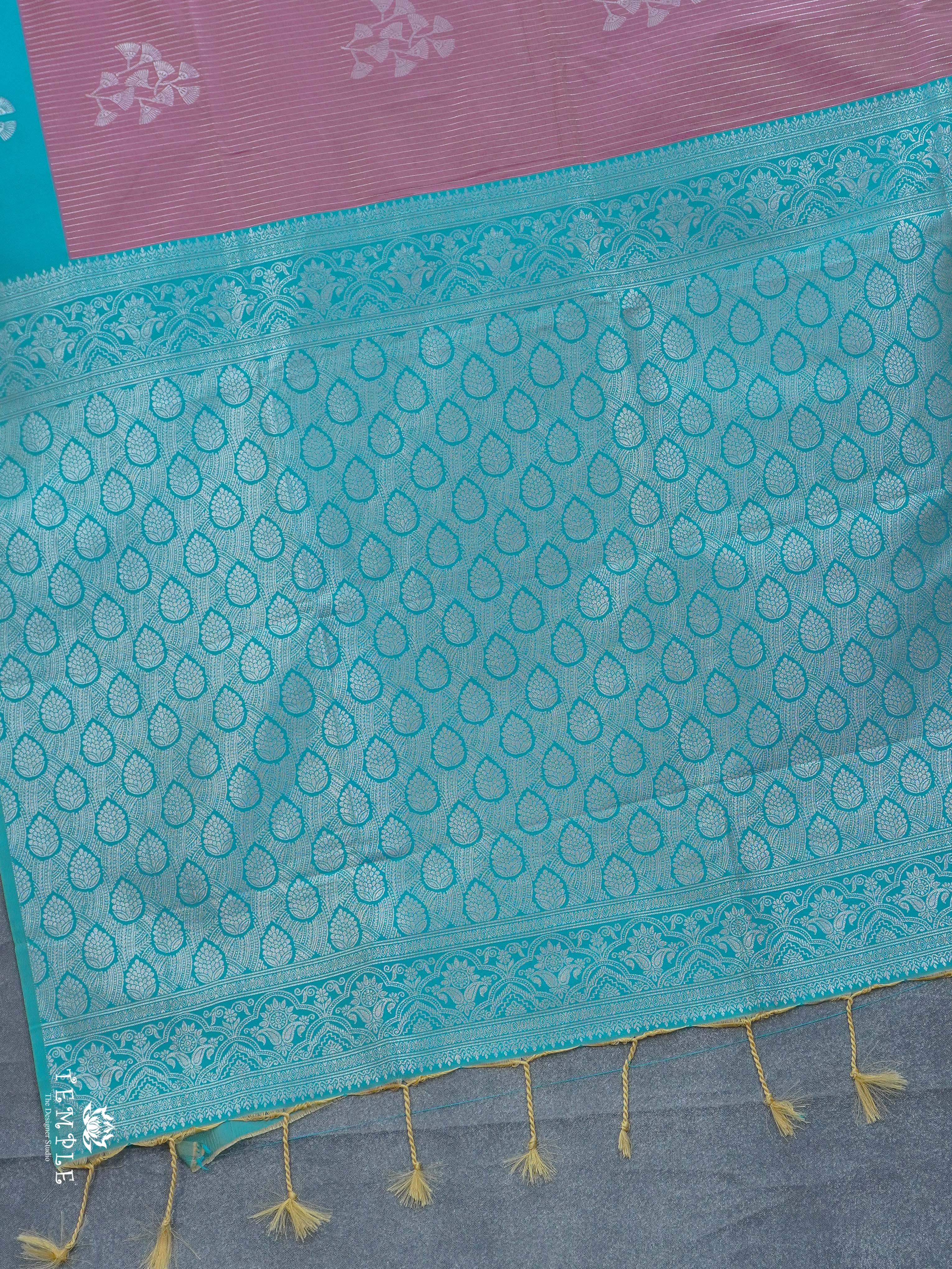 Lichi Silk Saree With Zari woven Pattern | TTDS2366
