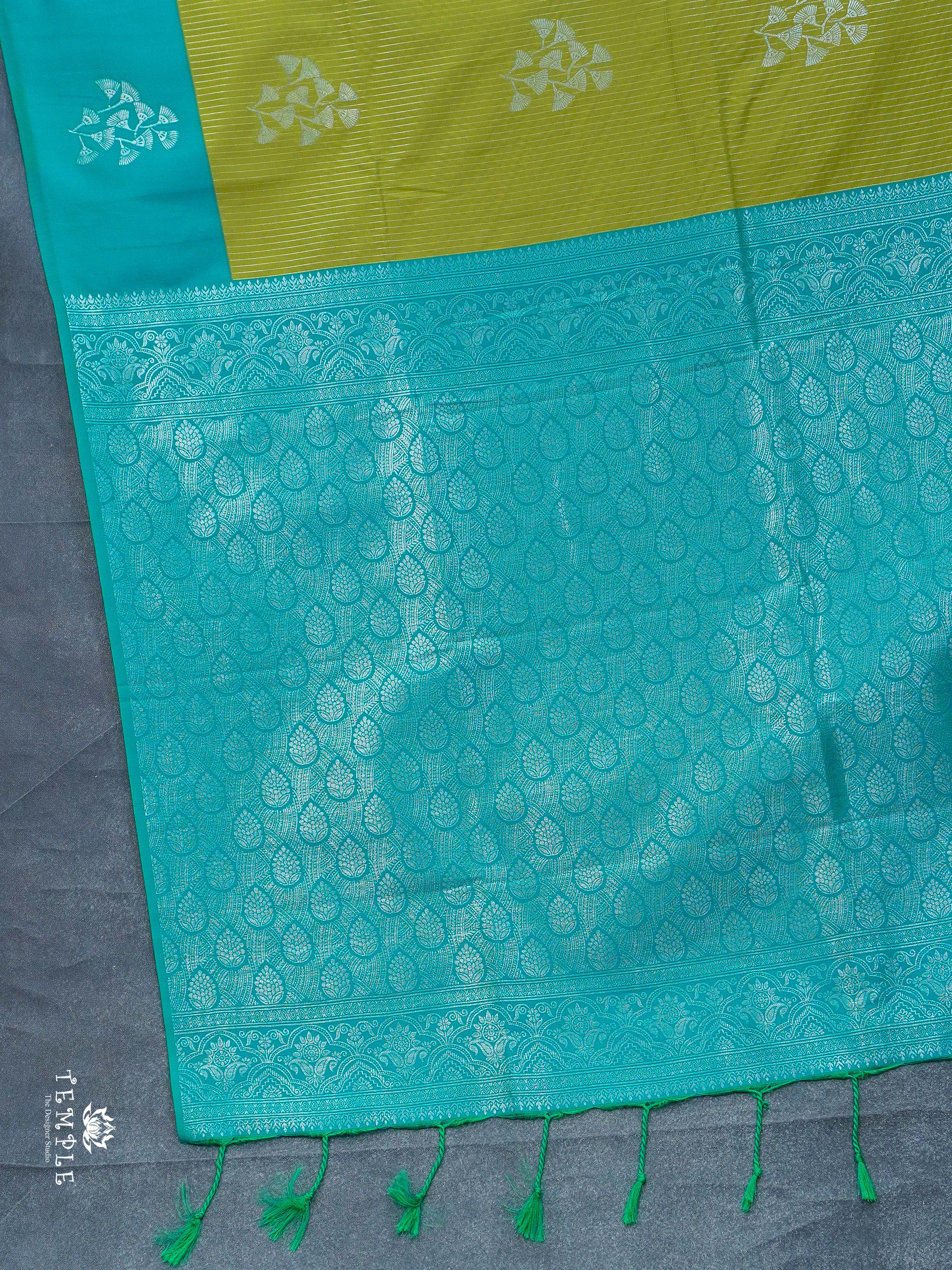 Lichi Silk Saree With Zari woven Pattern | TTDS2366