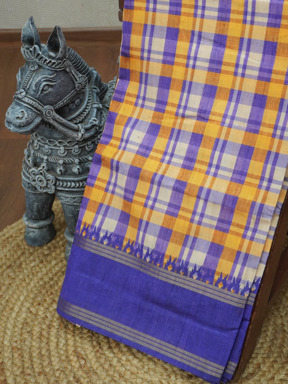 Vintage Checked Tussar Saree | TTDS3708