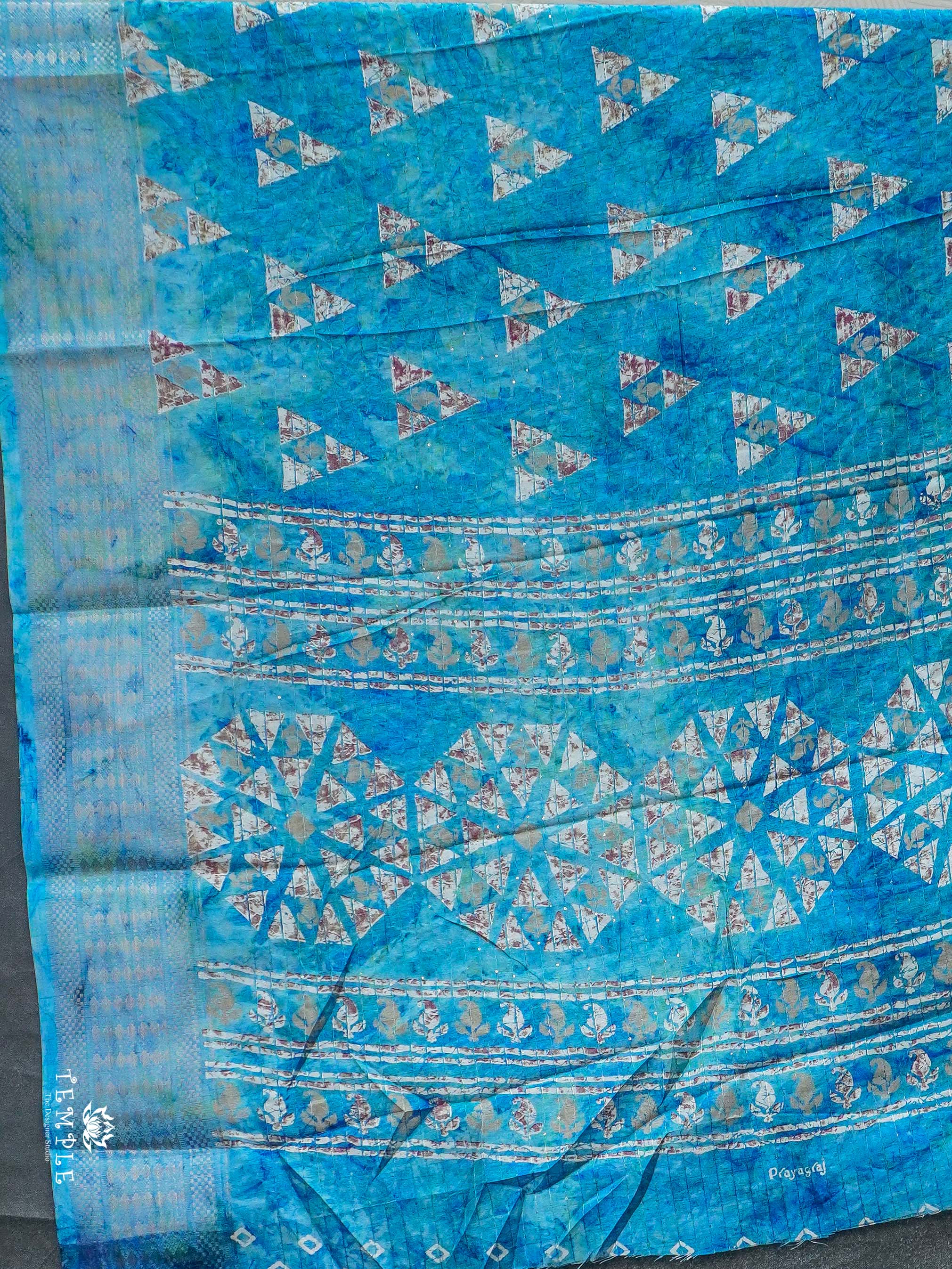 Sequins Saree With Triangle Patterns | TTDS2355