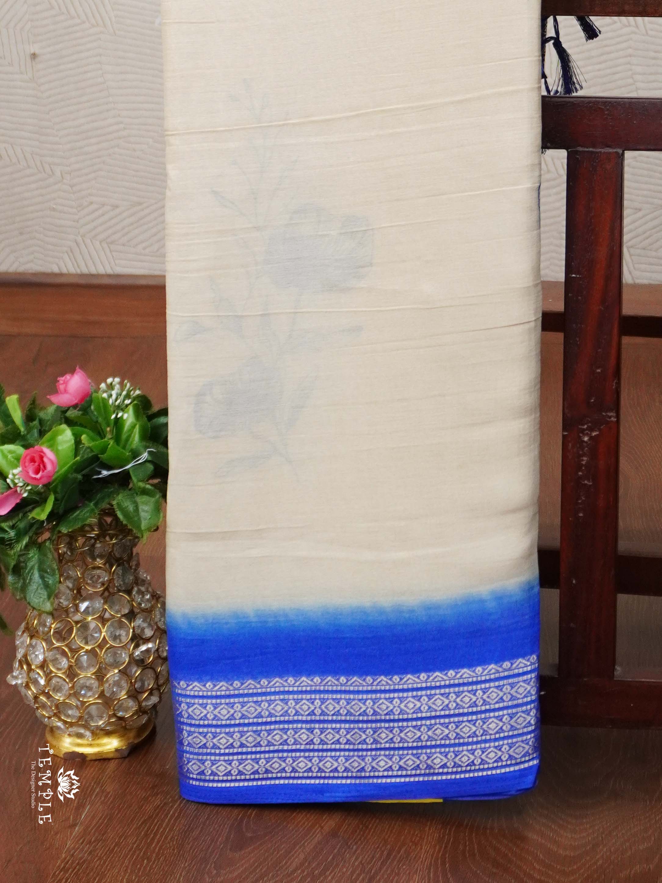 Georgette Saree with Floral Designs | TTDS2365