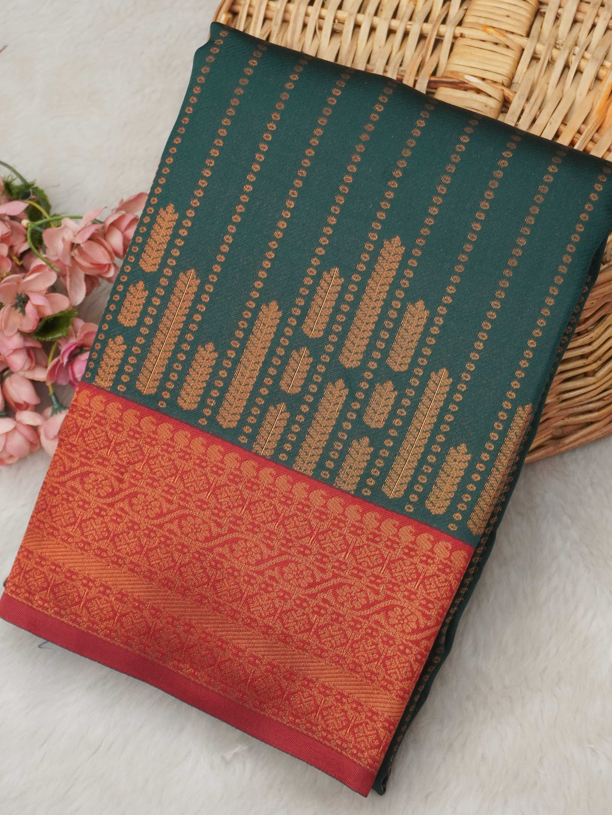 Mayuri Pattu Silk Saree | TTDS3734