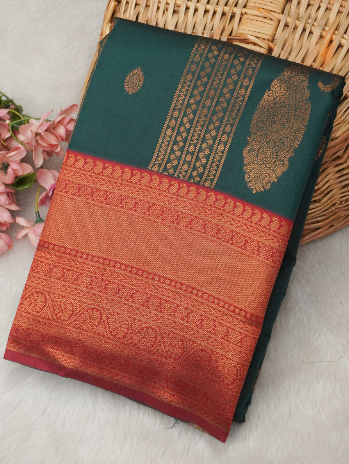Mayuri Pattu Silk Saree | TTDS3735