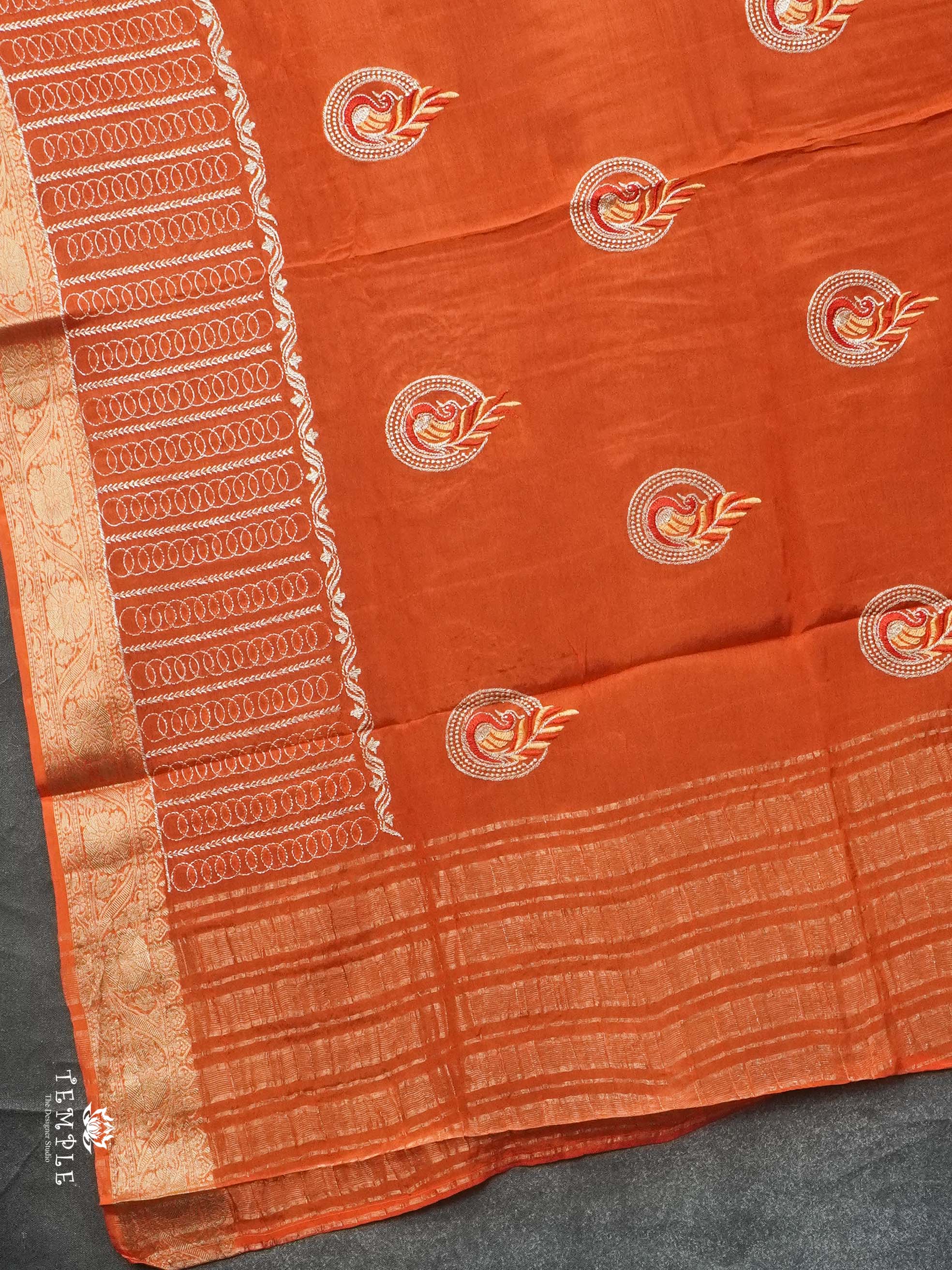 Banarasi Silk Saree With Zari work | TTDS2420