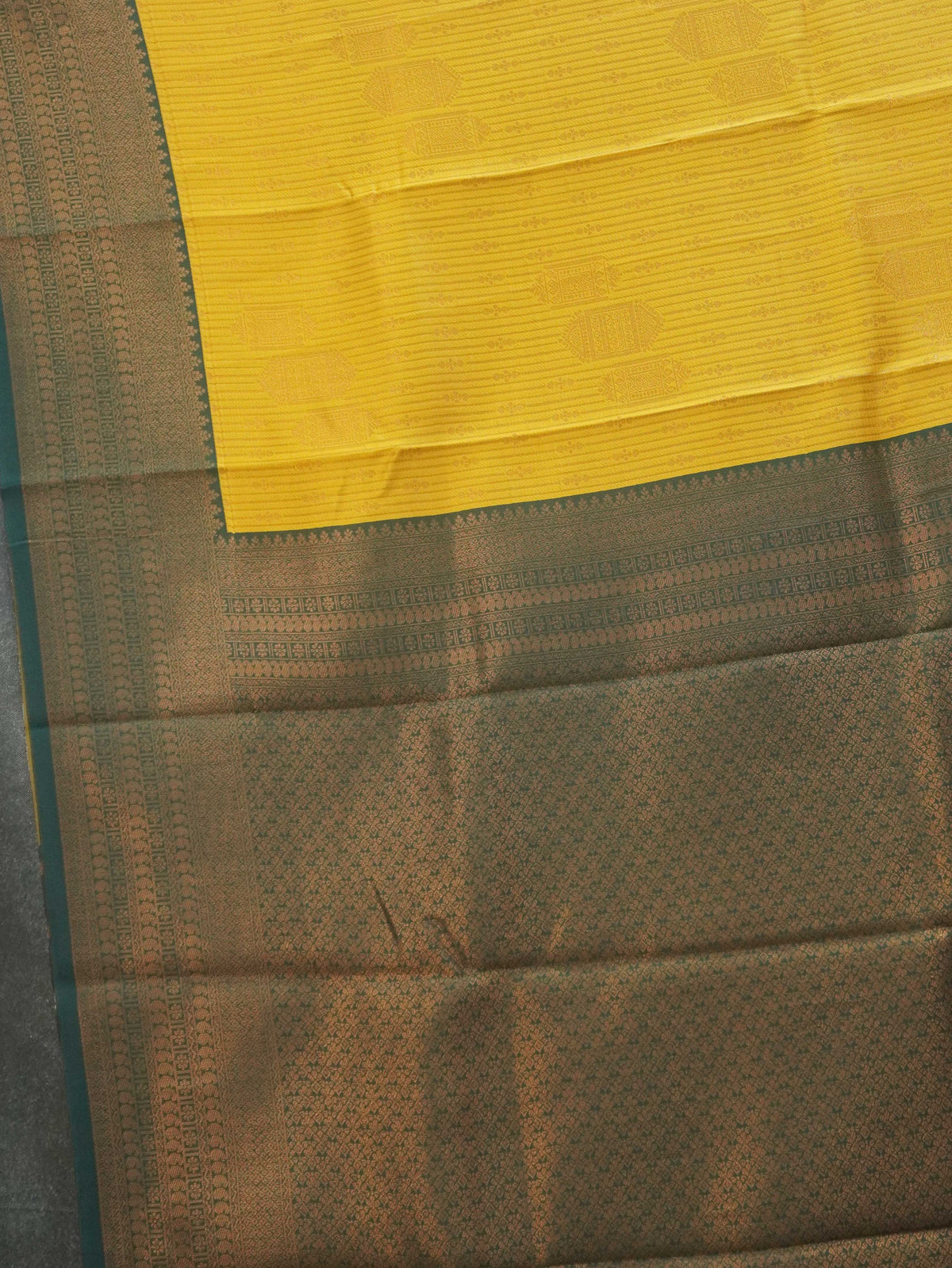 Mayuri Pattu Silk Saree | TTDS3736