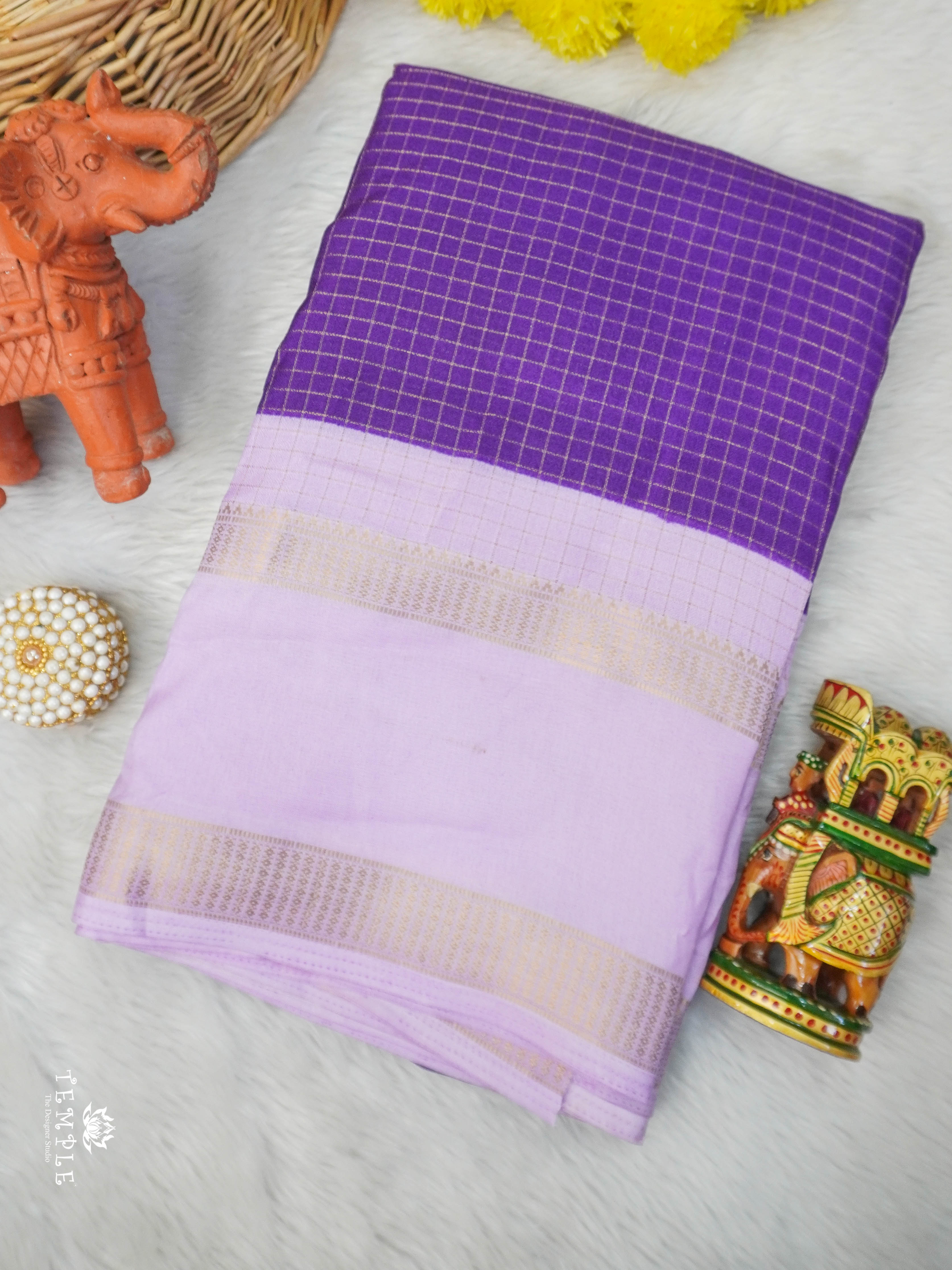 Checked Pattern Georgette Saree | TTDS2943