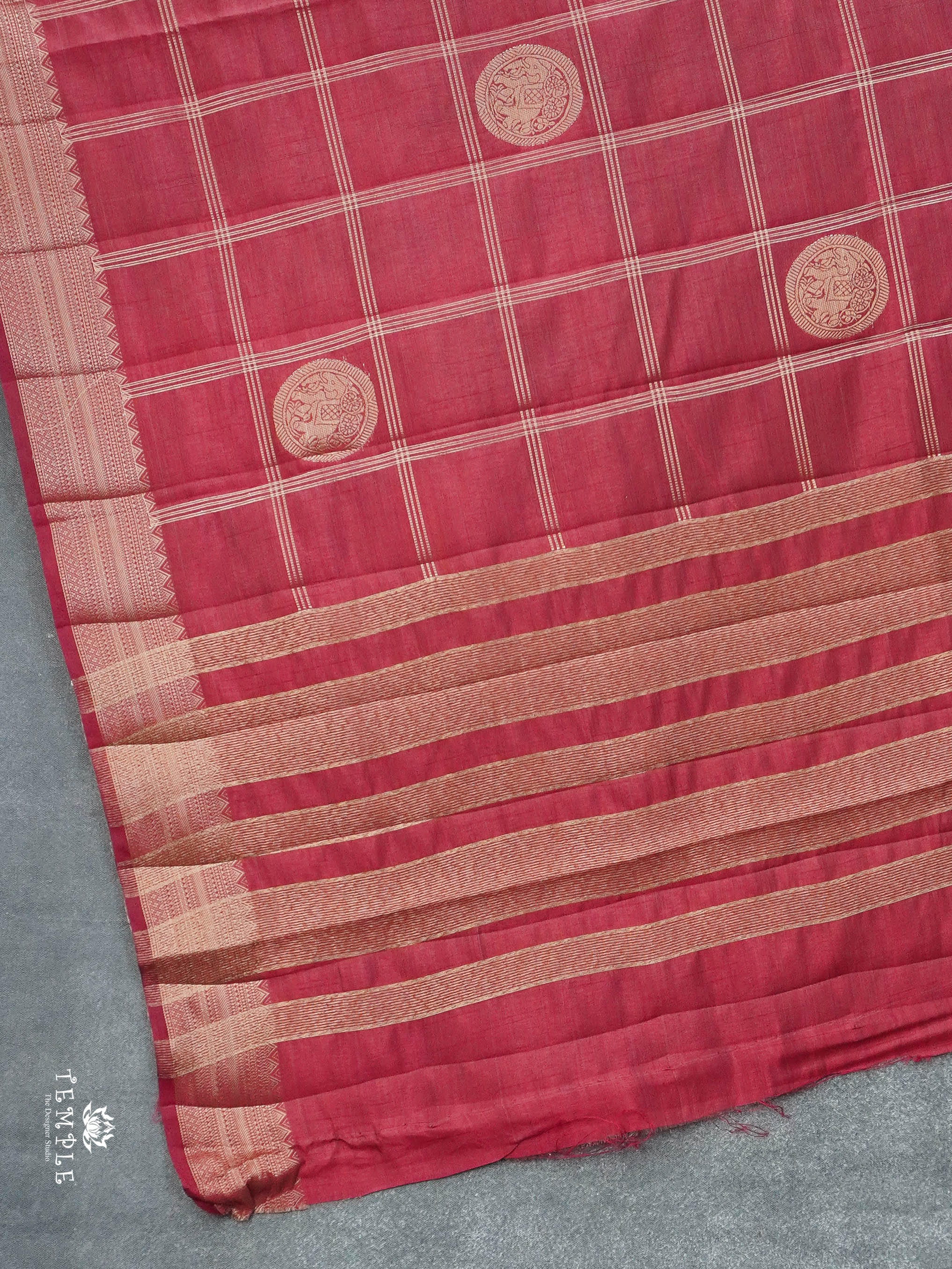 Vintage Kanchipuram Sarees ( Maroon) | TTDS2933 .