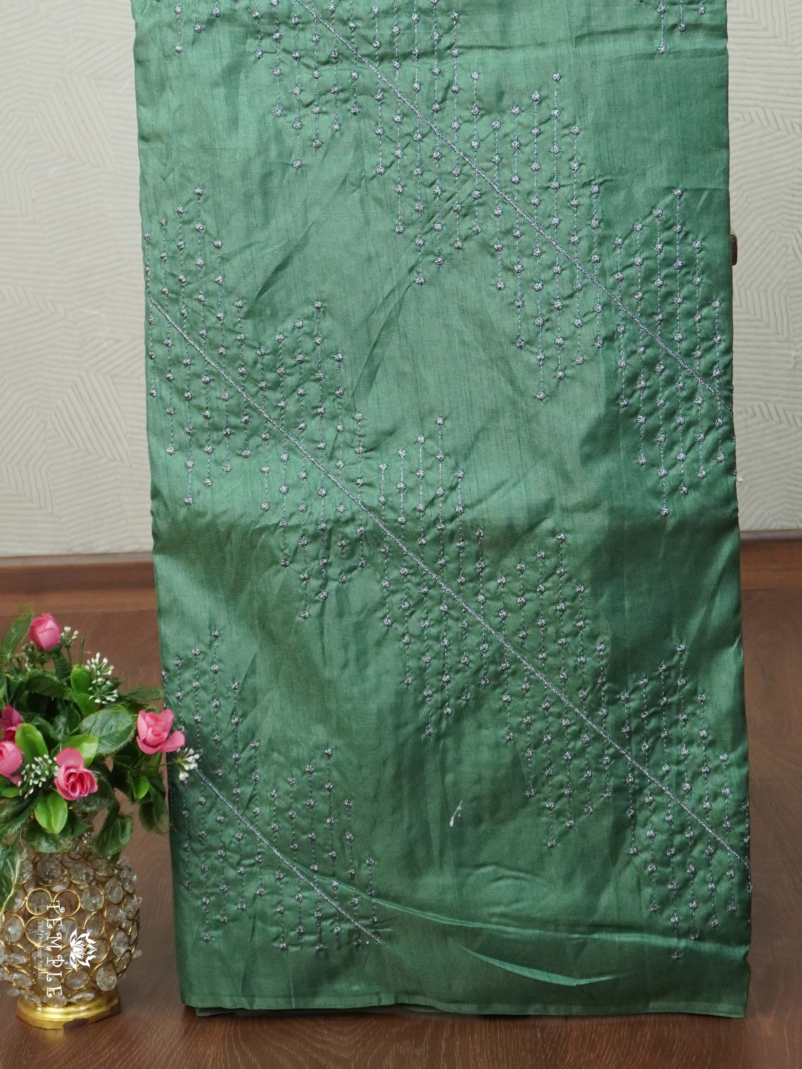 Matka Silk Saree With Zari Work | TTDS2450