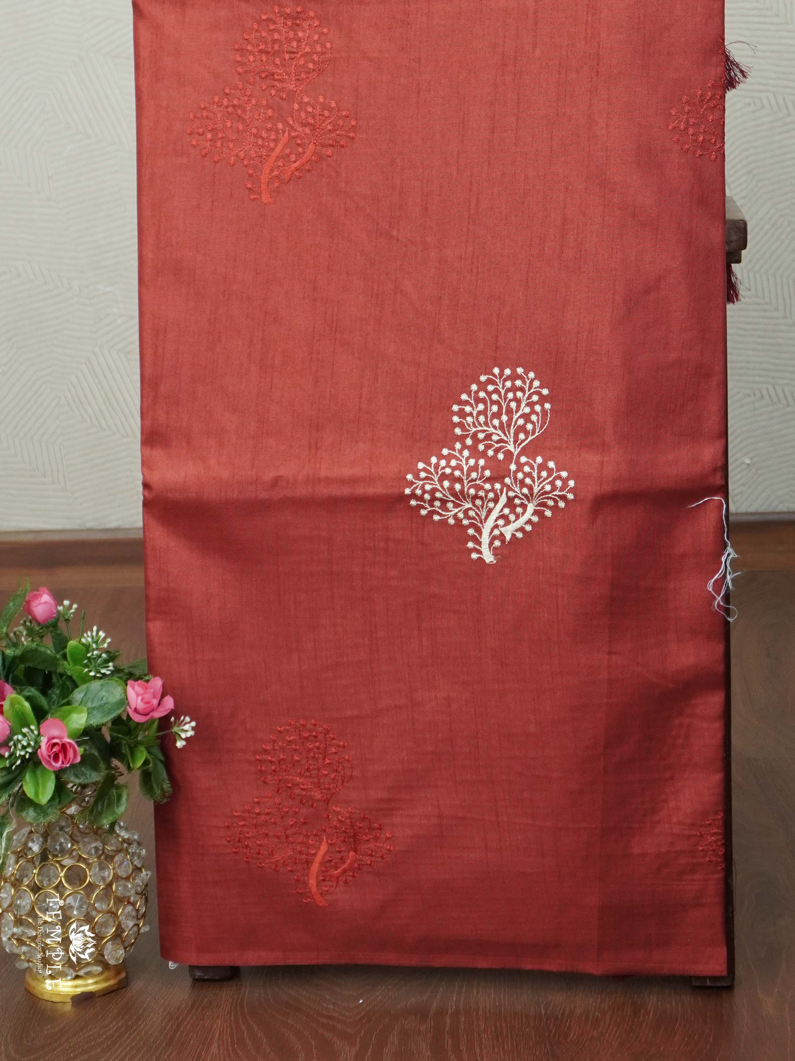 Matka Silk Saree With Thread Work | TTDS2451