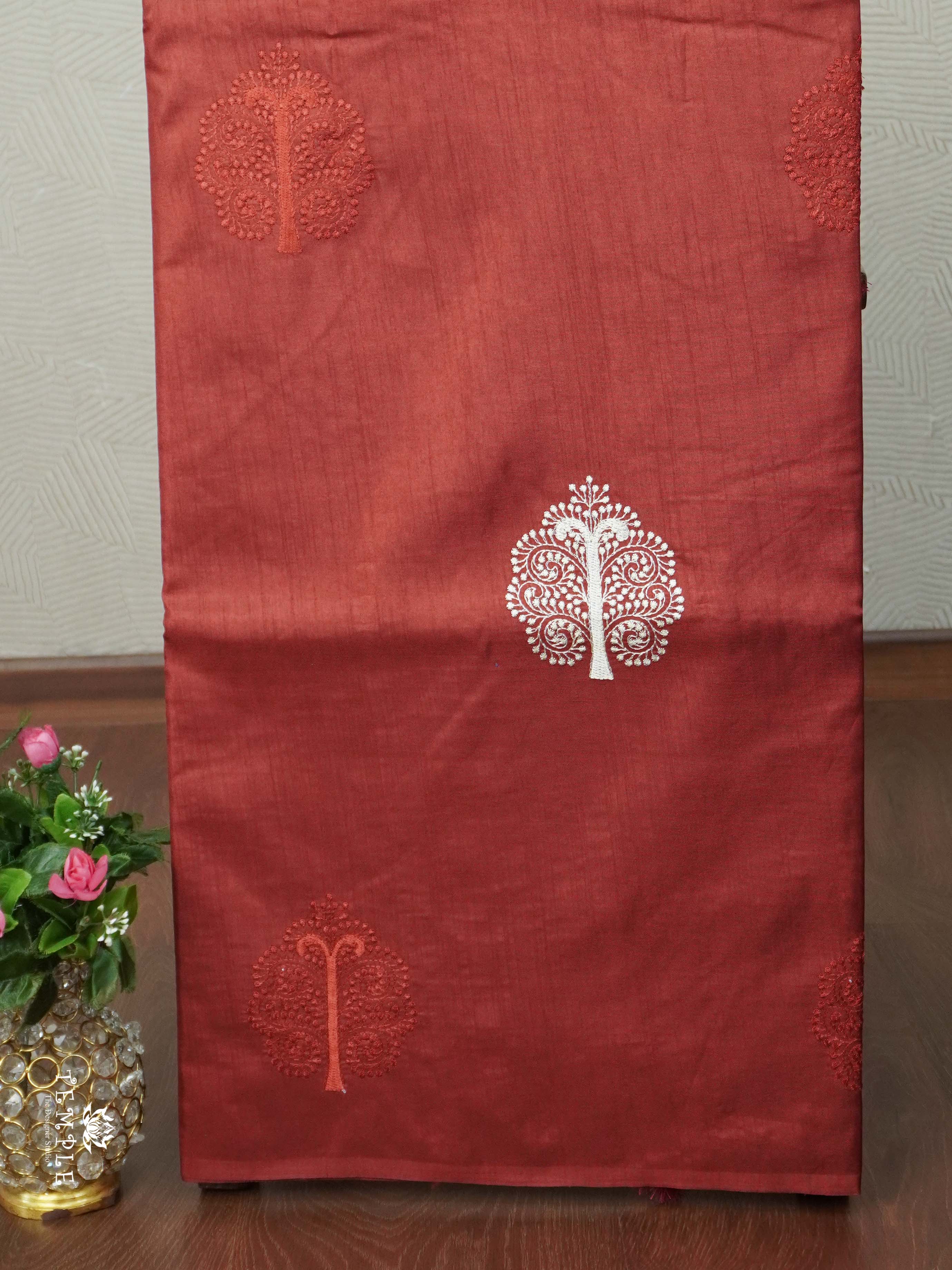 Matka Silk Saree With Thread Work | TTDS2452