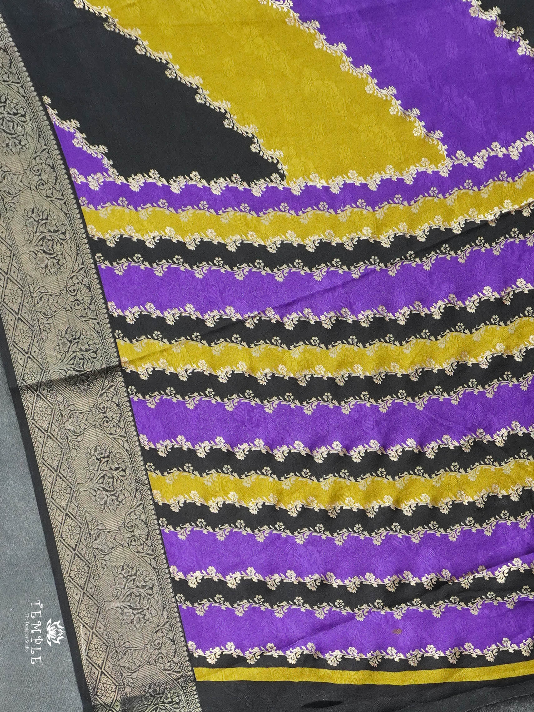 Georgette Saree With Leheriya Pattern | TTDS2966