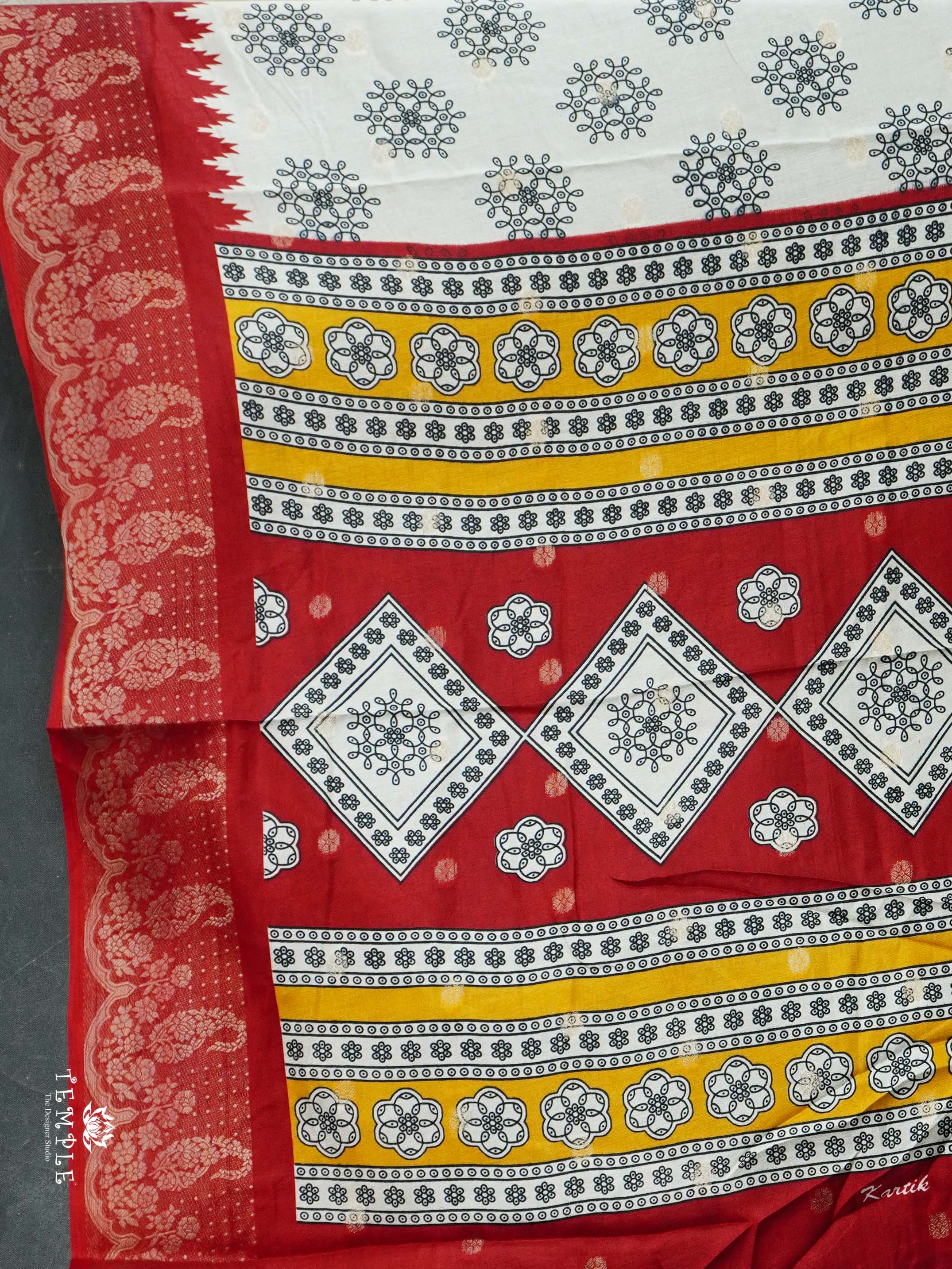 Georgette Sarees with Zari Weave | TTDS2498