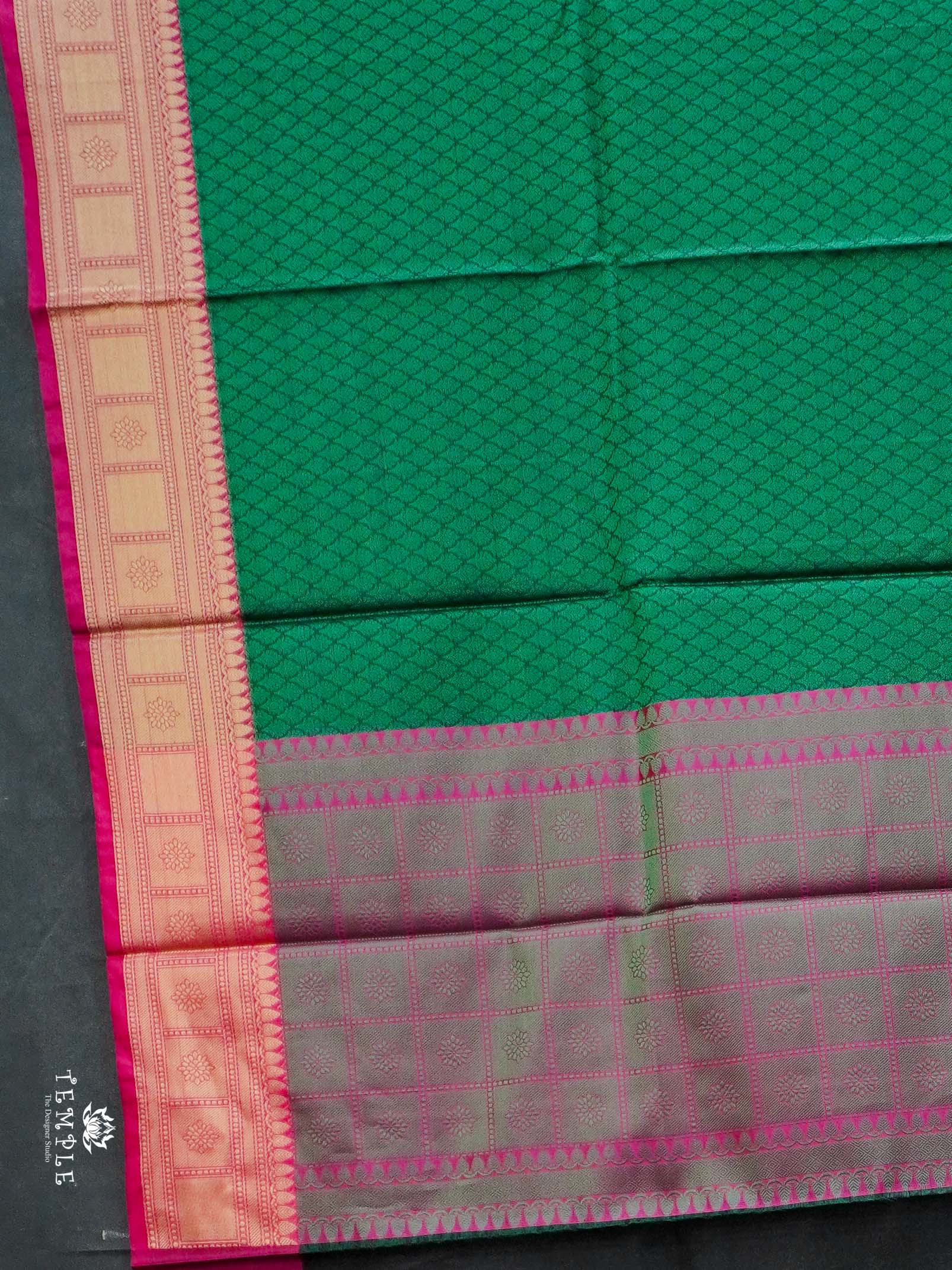 Kora Muslin Saree With Small Border | TTDS2052