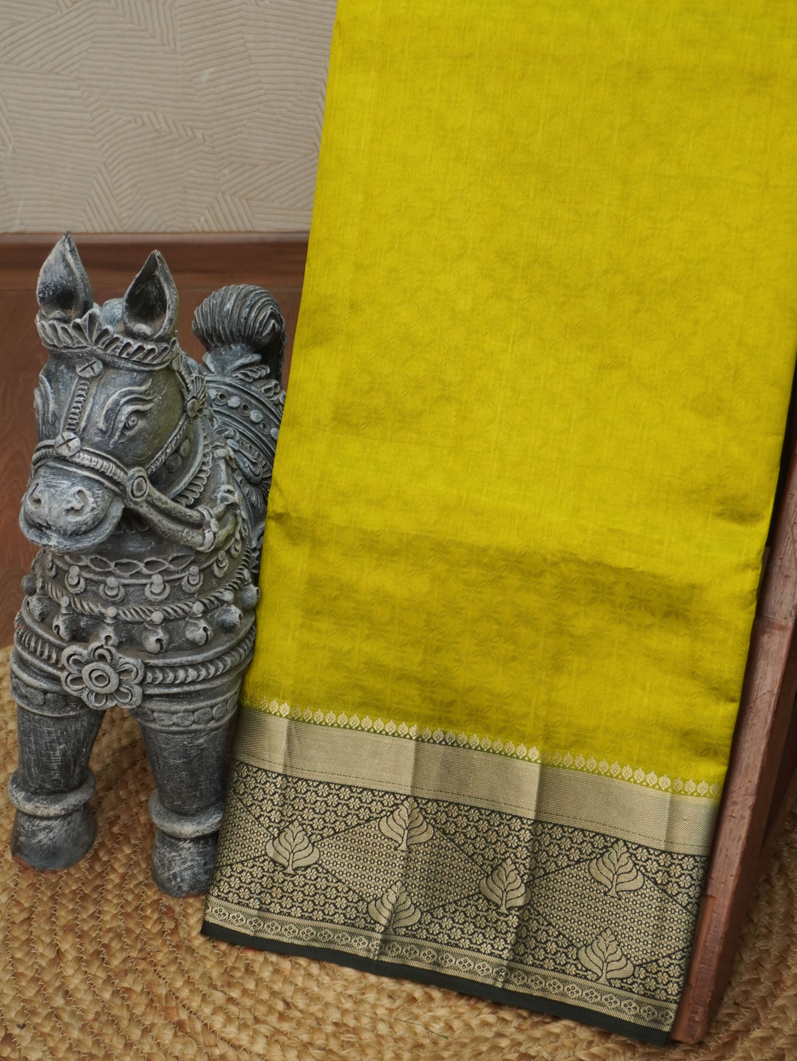 Semi Tussar Saree | TTDS3525