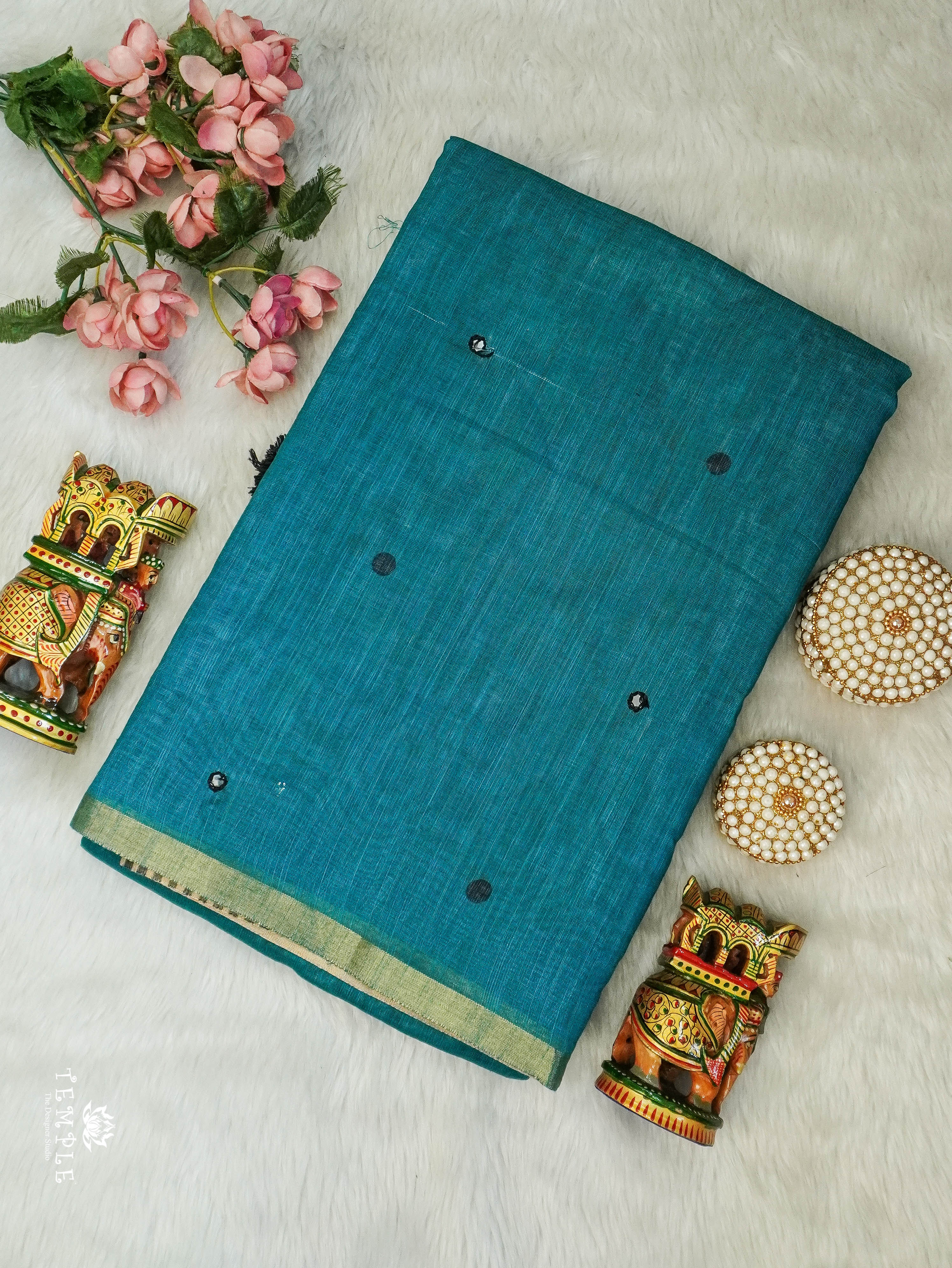 Linen Cotton Saree With Mirror Work | TTDS3108