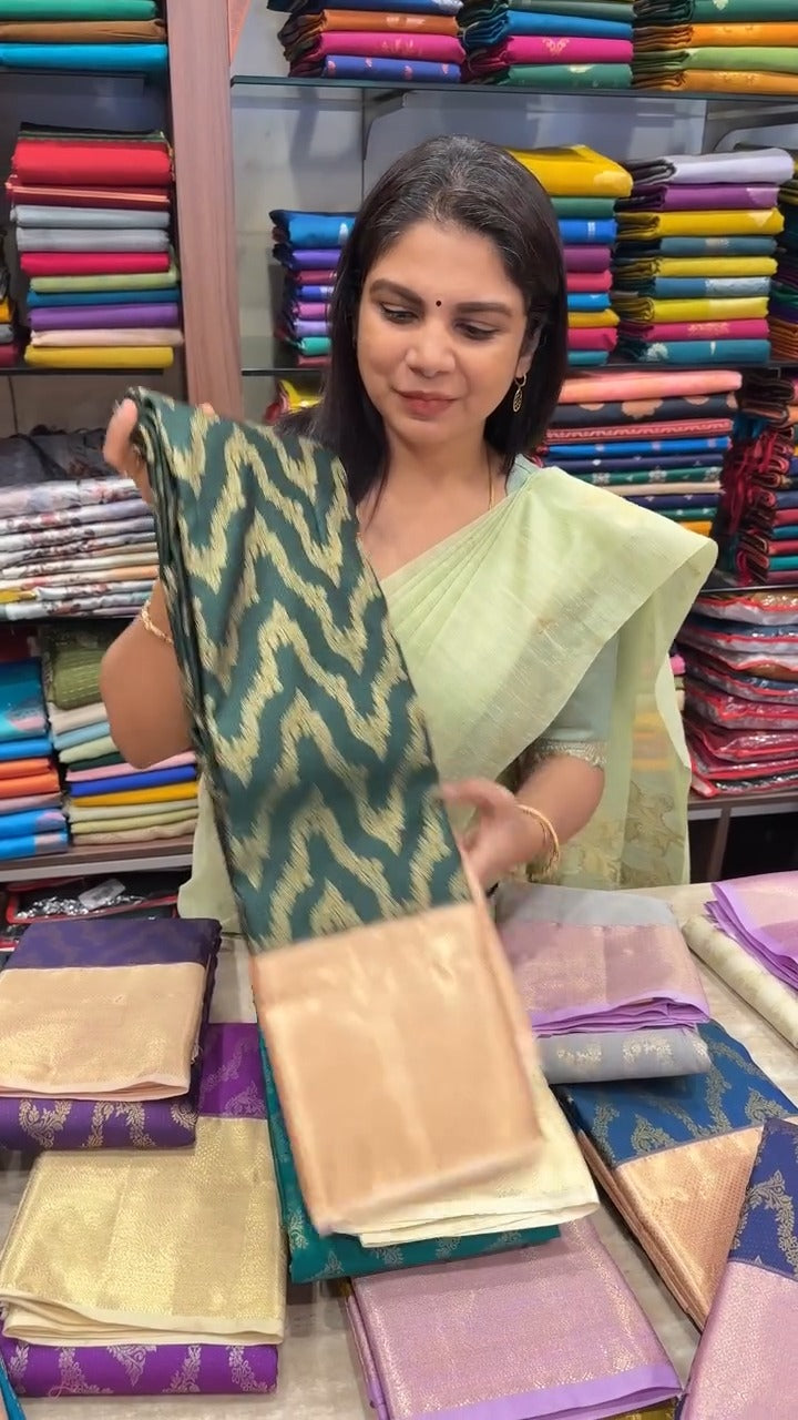 Draped in Heritage, Designed for Today💫

Semi Kanjivaram Silk Sare...