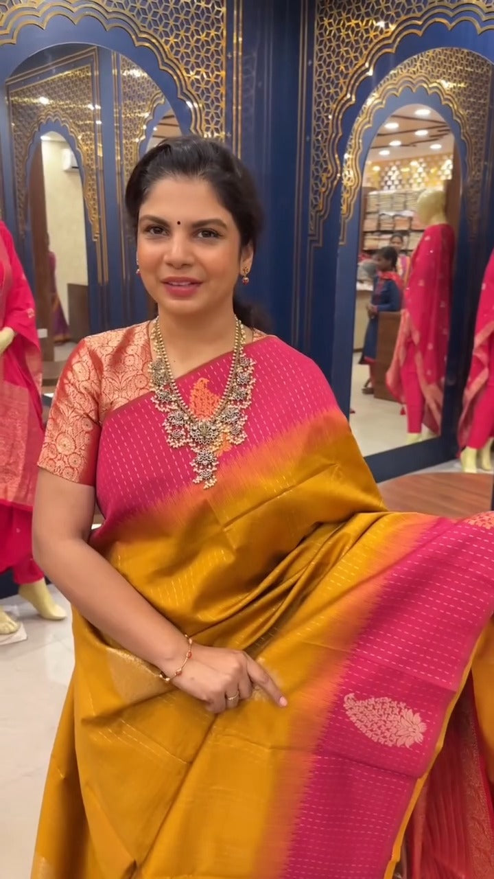Best-selling colours are back!

Semi Kanchi Saree 

Product Code - ...
