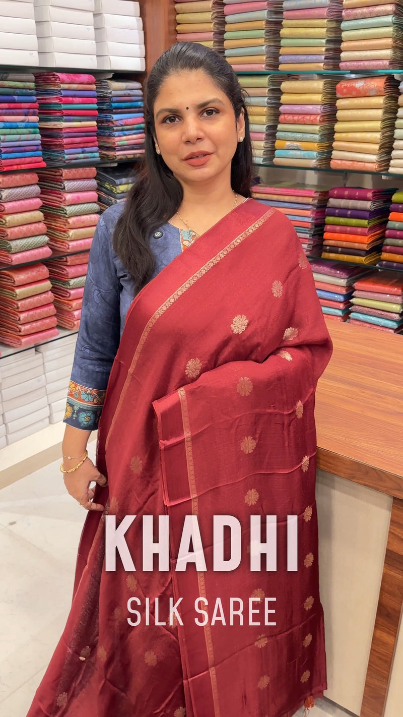 Khadi Silk Saree 

Product Code -TTDS2701

Sale Price @ Rs. 1300/-
...