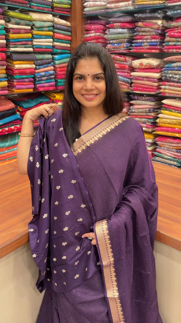 Fancy Georgette Saree With Vaira Oosi Pattern

Product Code - TTDS2...