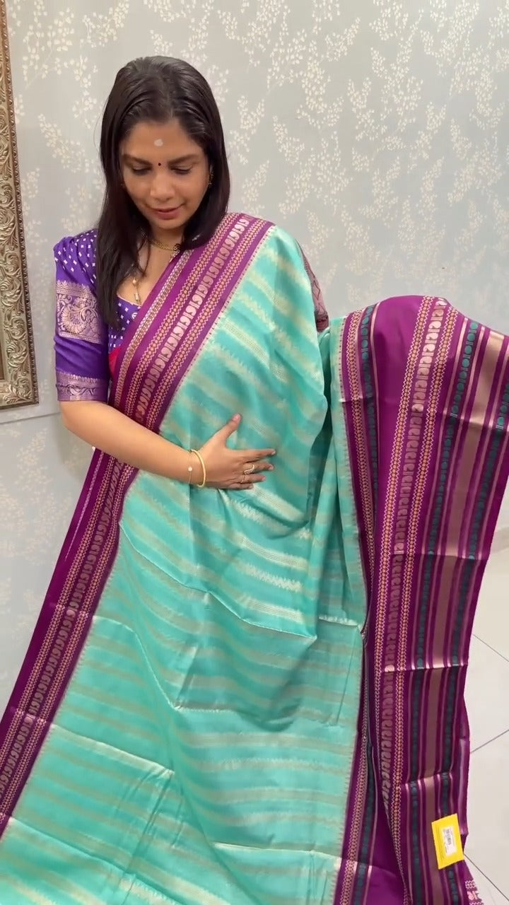 Gadwal Saree

Product Code - TTDS1167

Regular Price @ Rs.1400/-
Of...