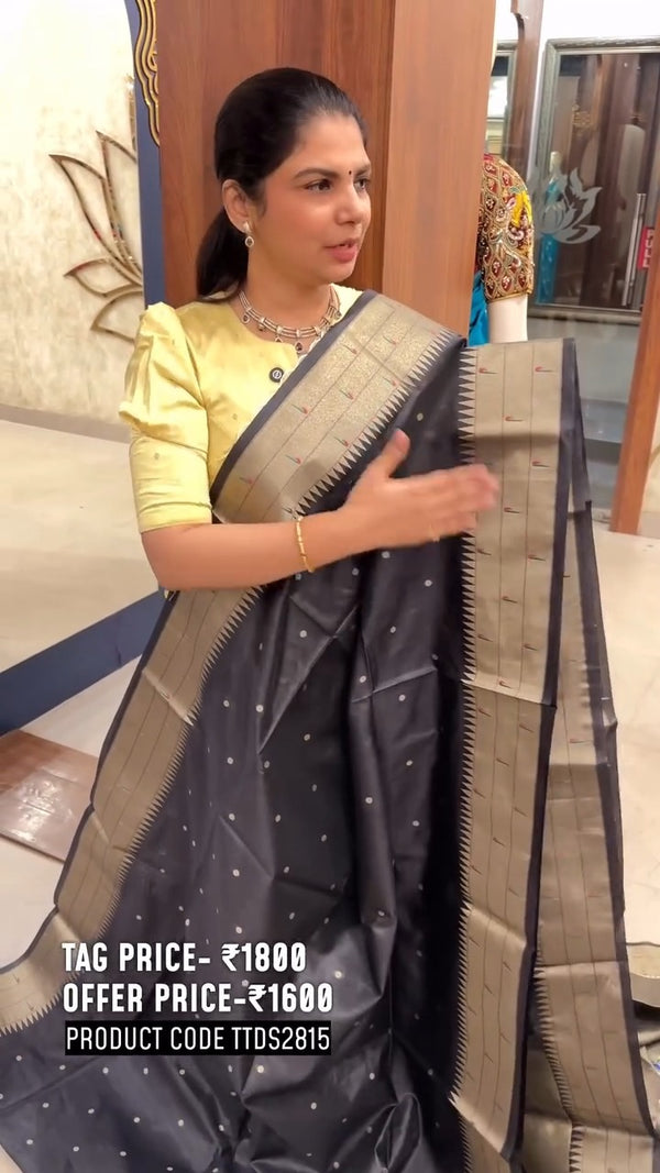 Elegance weaved in tradition ✨

The Chanderi Silk Cotton Saree with...